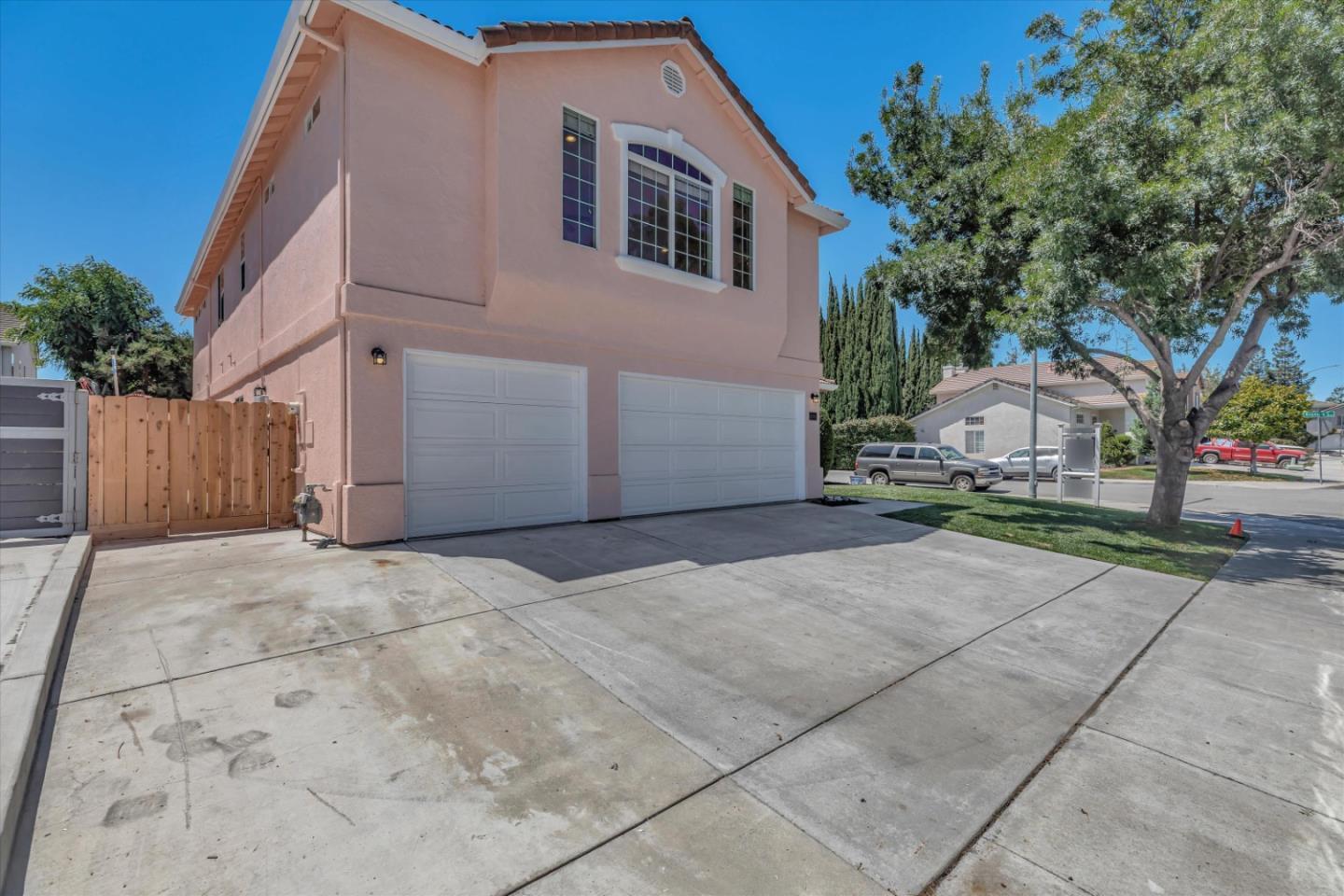2161 Teakwood Court