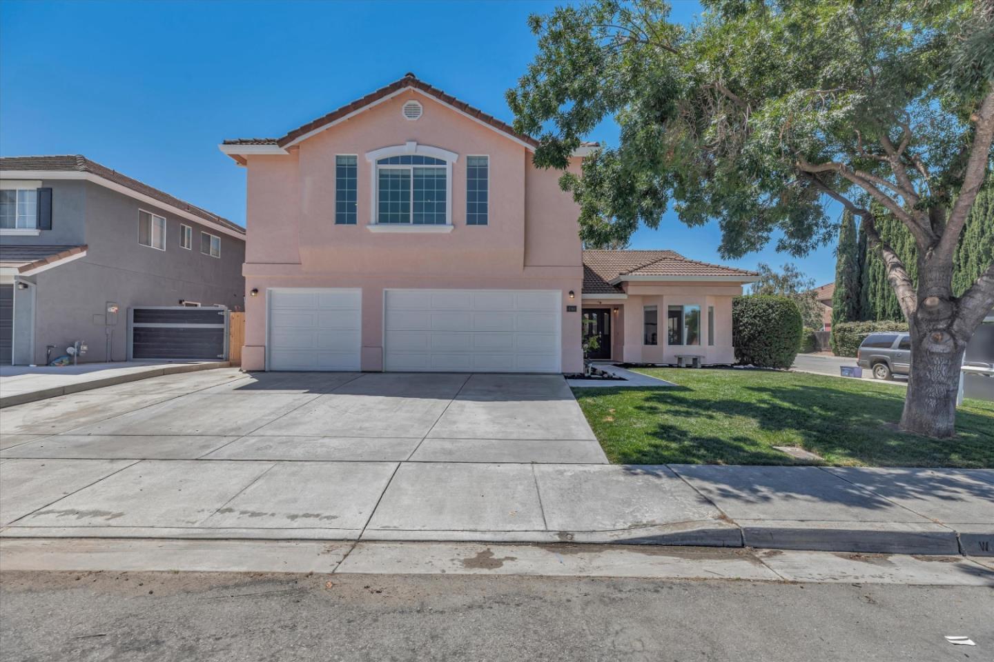 2161 Teakwood Court