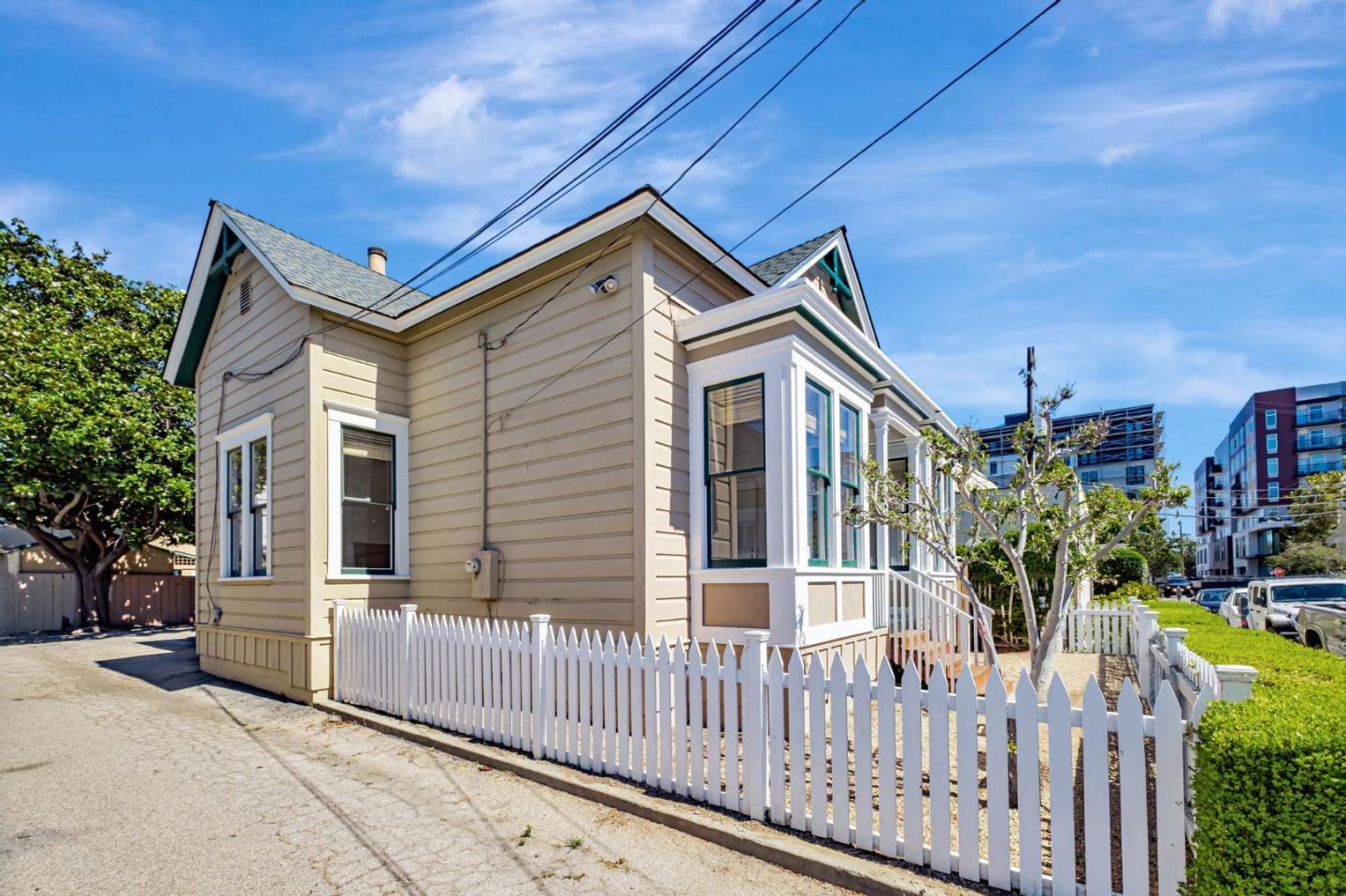 120 Maple Street