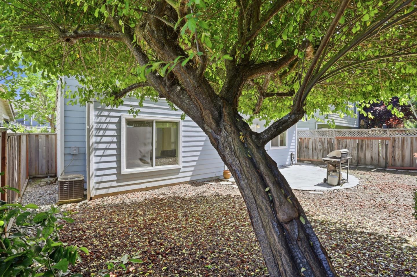 429 Airstream Court