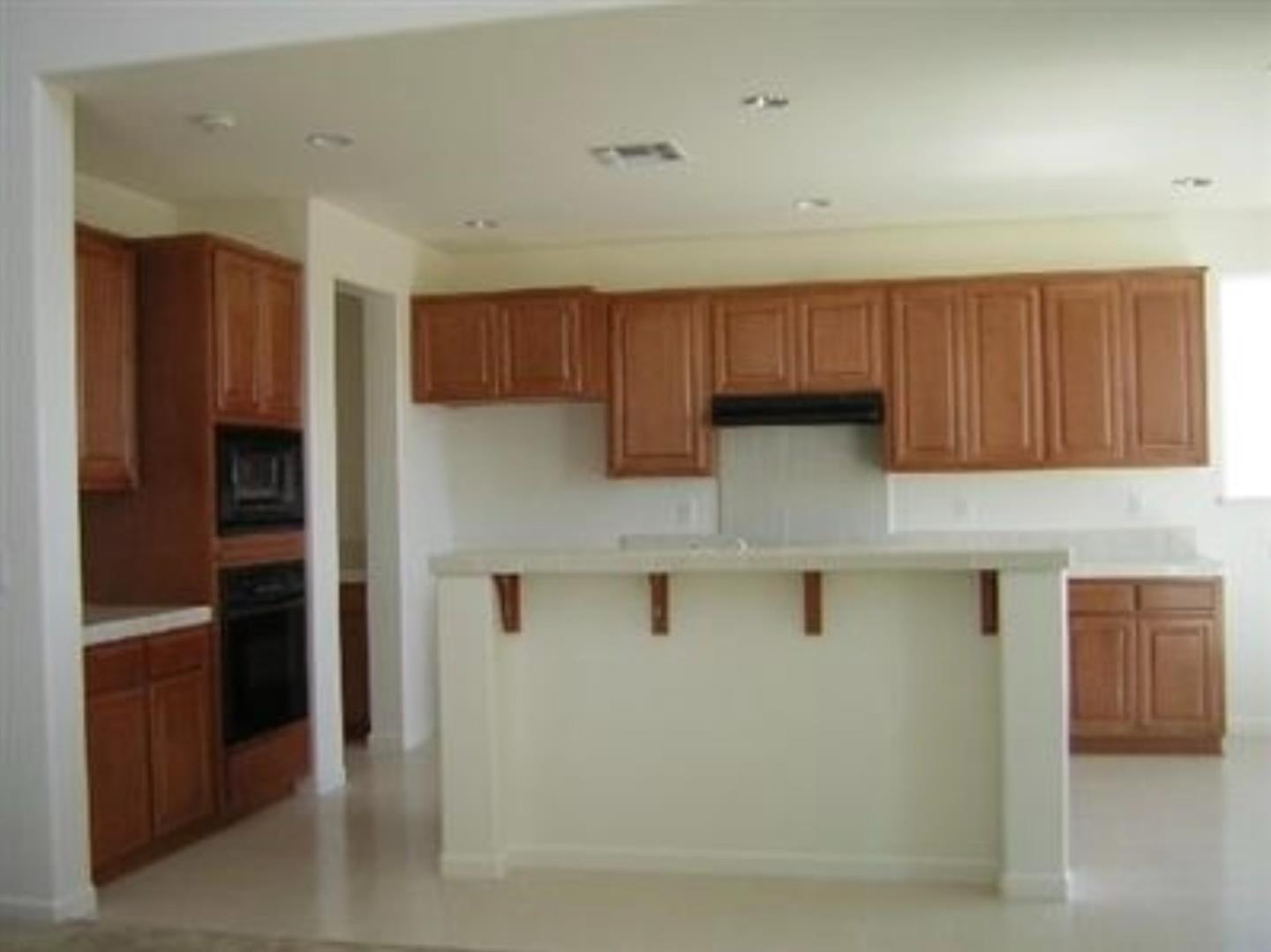 15220 Torrey Pines Circle