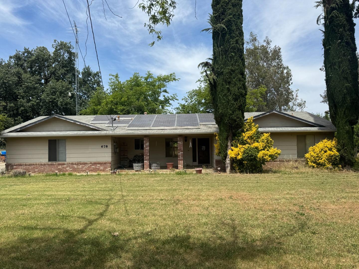 678 Little Avenue