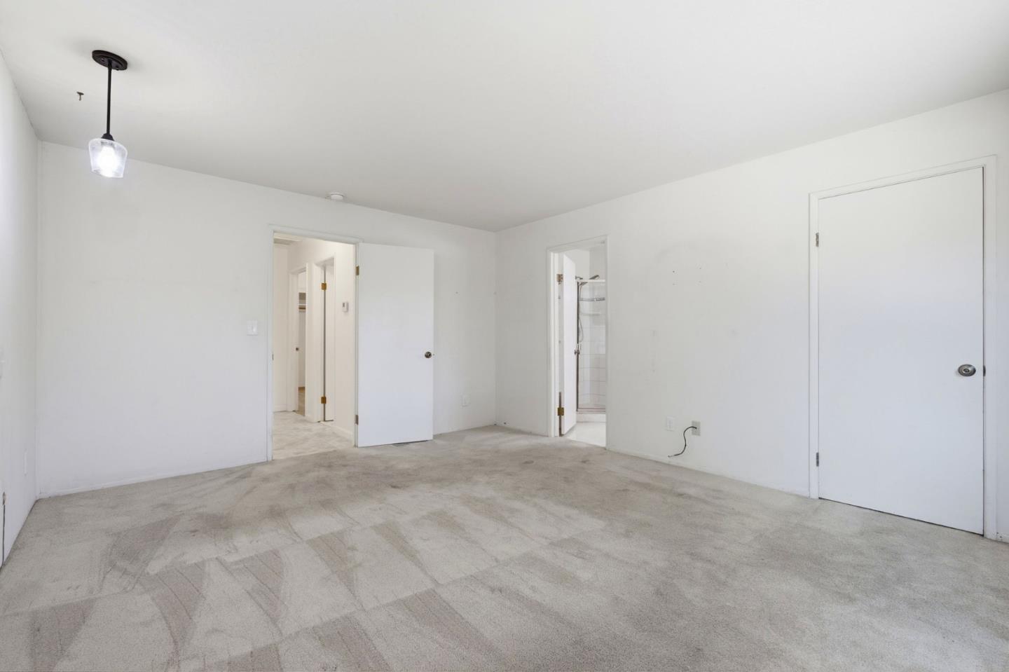130 Caliente Drive