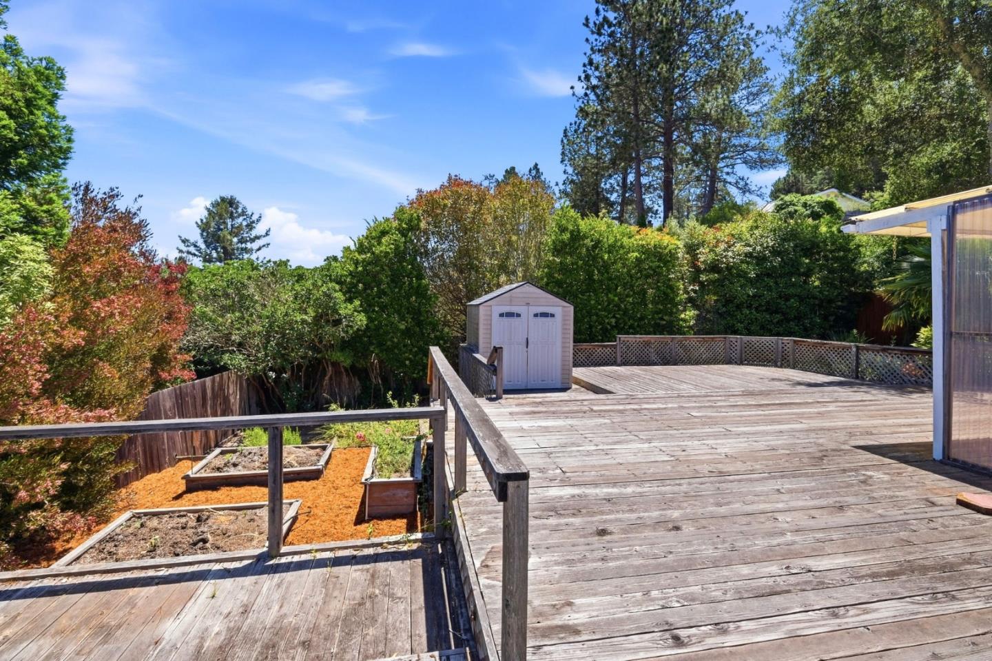 130 Caliente Drive