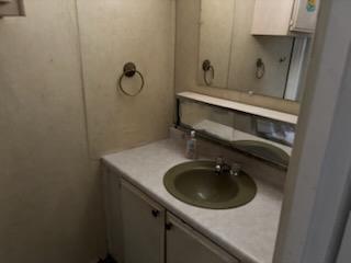 1225 Cherry DR 0