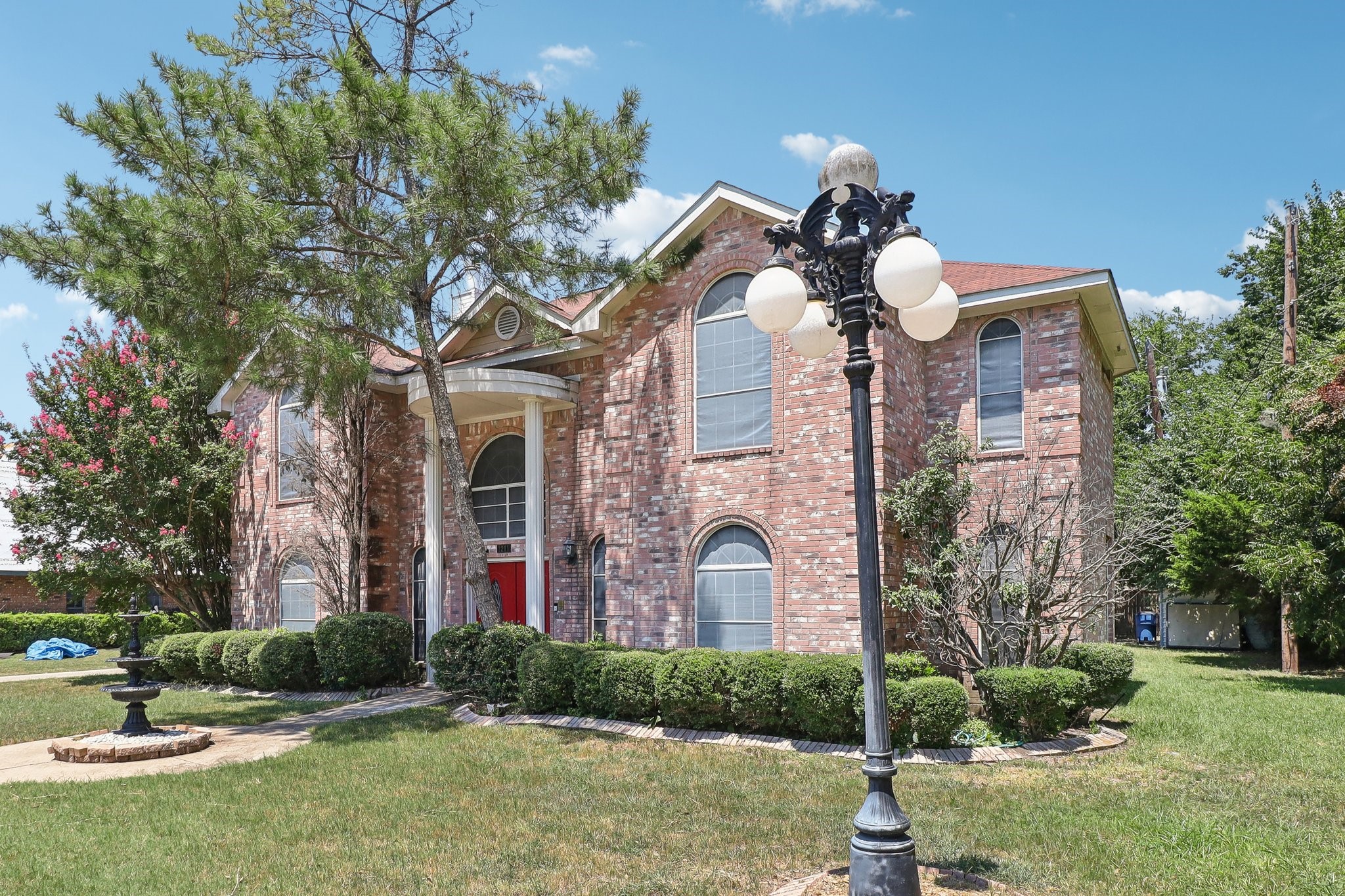 1211 Poplar Lane