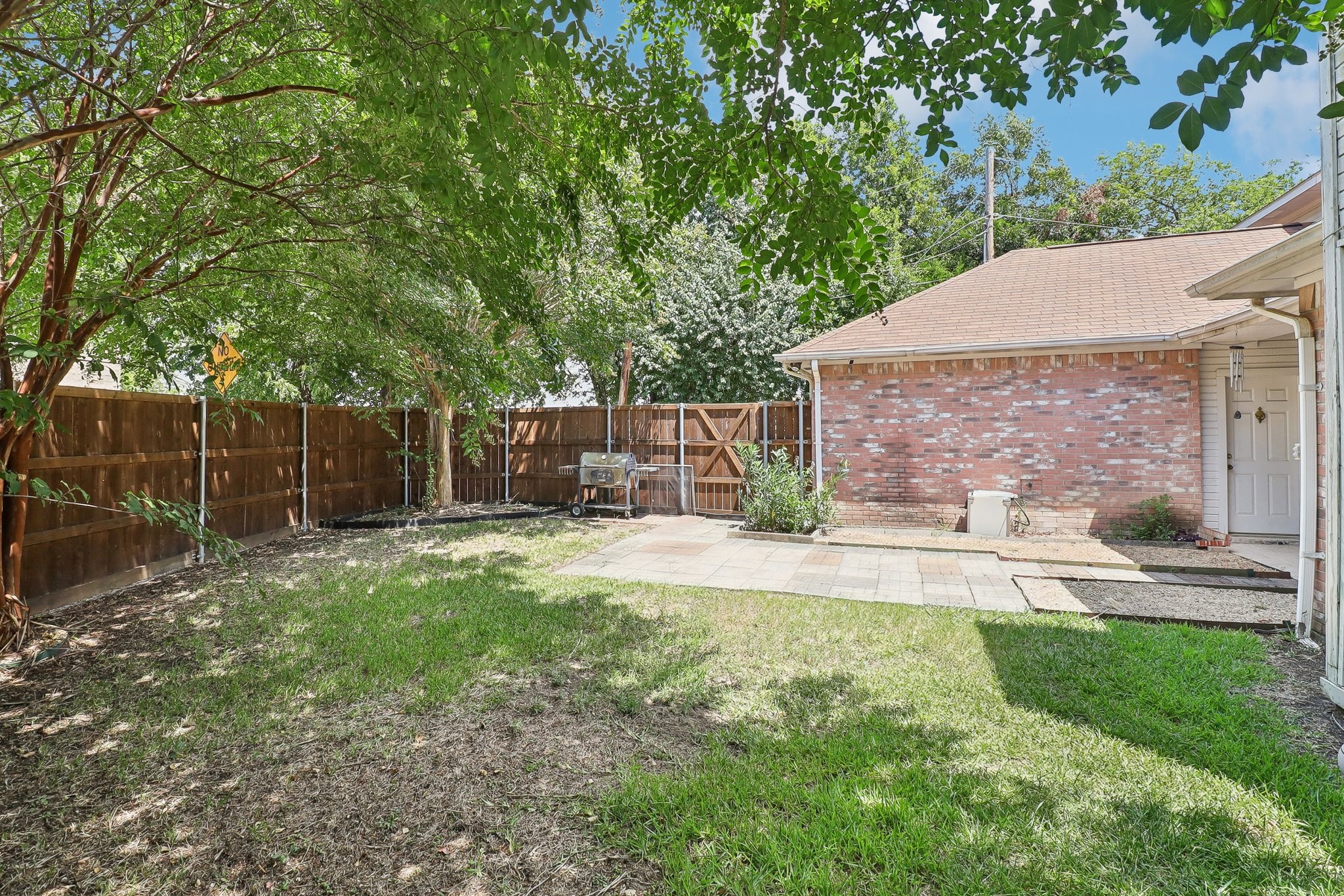 1211 Poplar Lane