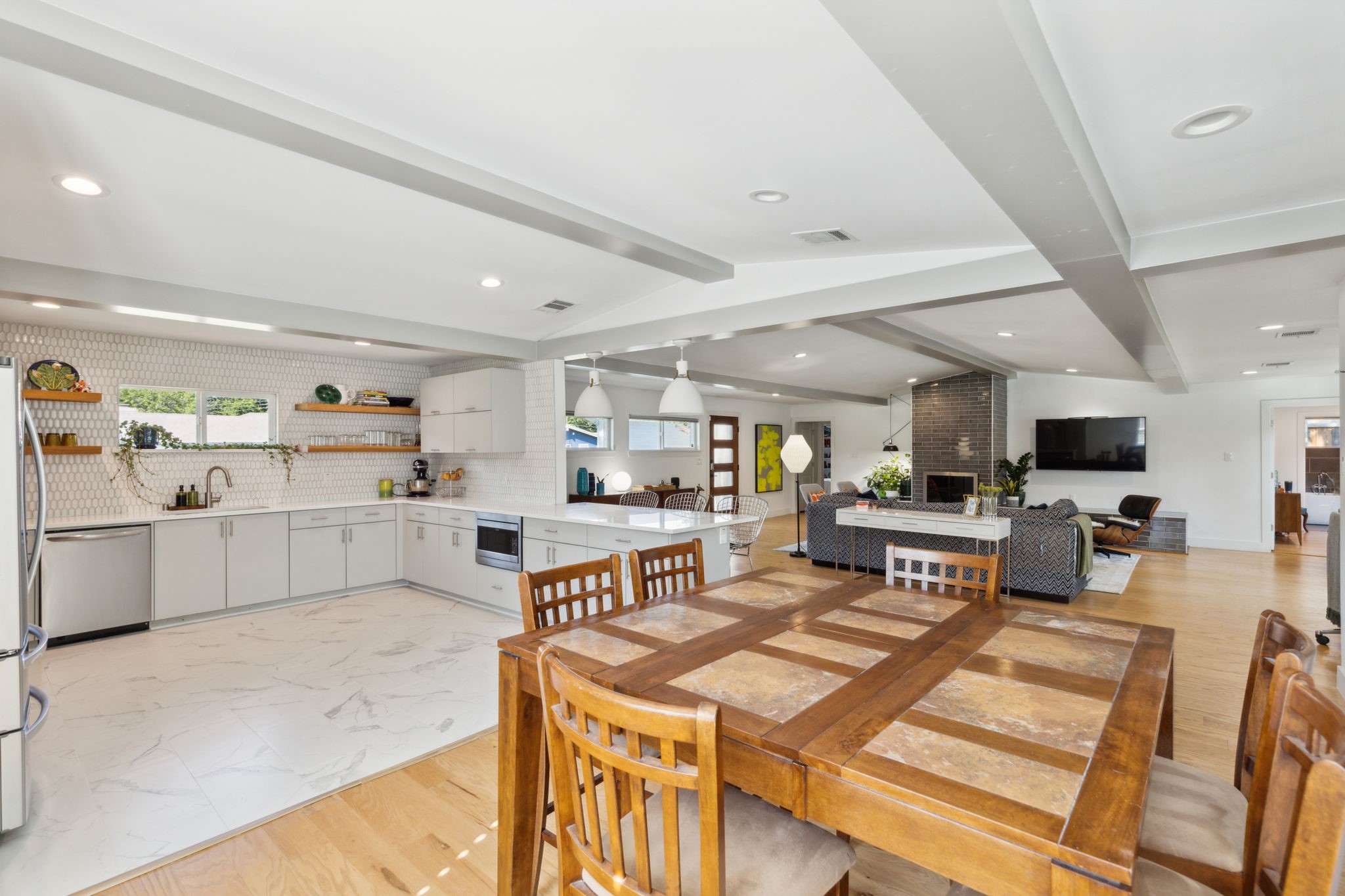 3342 Norcross Lane