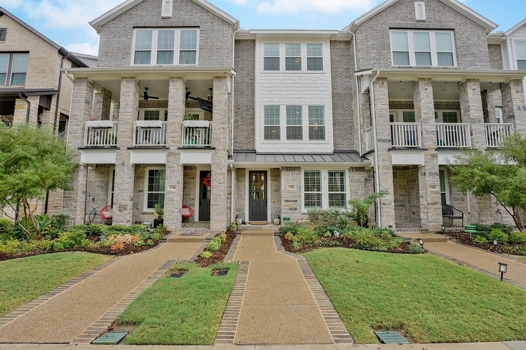 3706 Pelican Rest Way