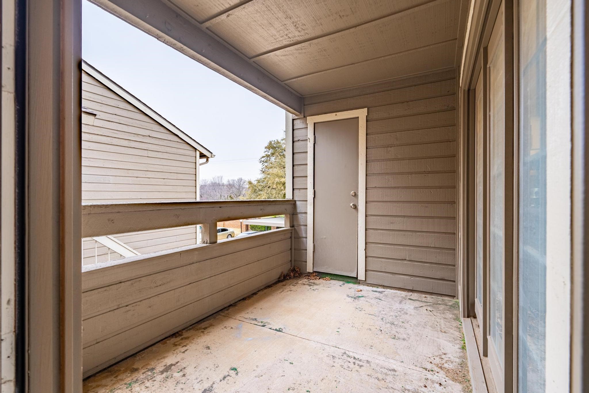 1108 Riverchase Lane 202