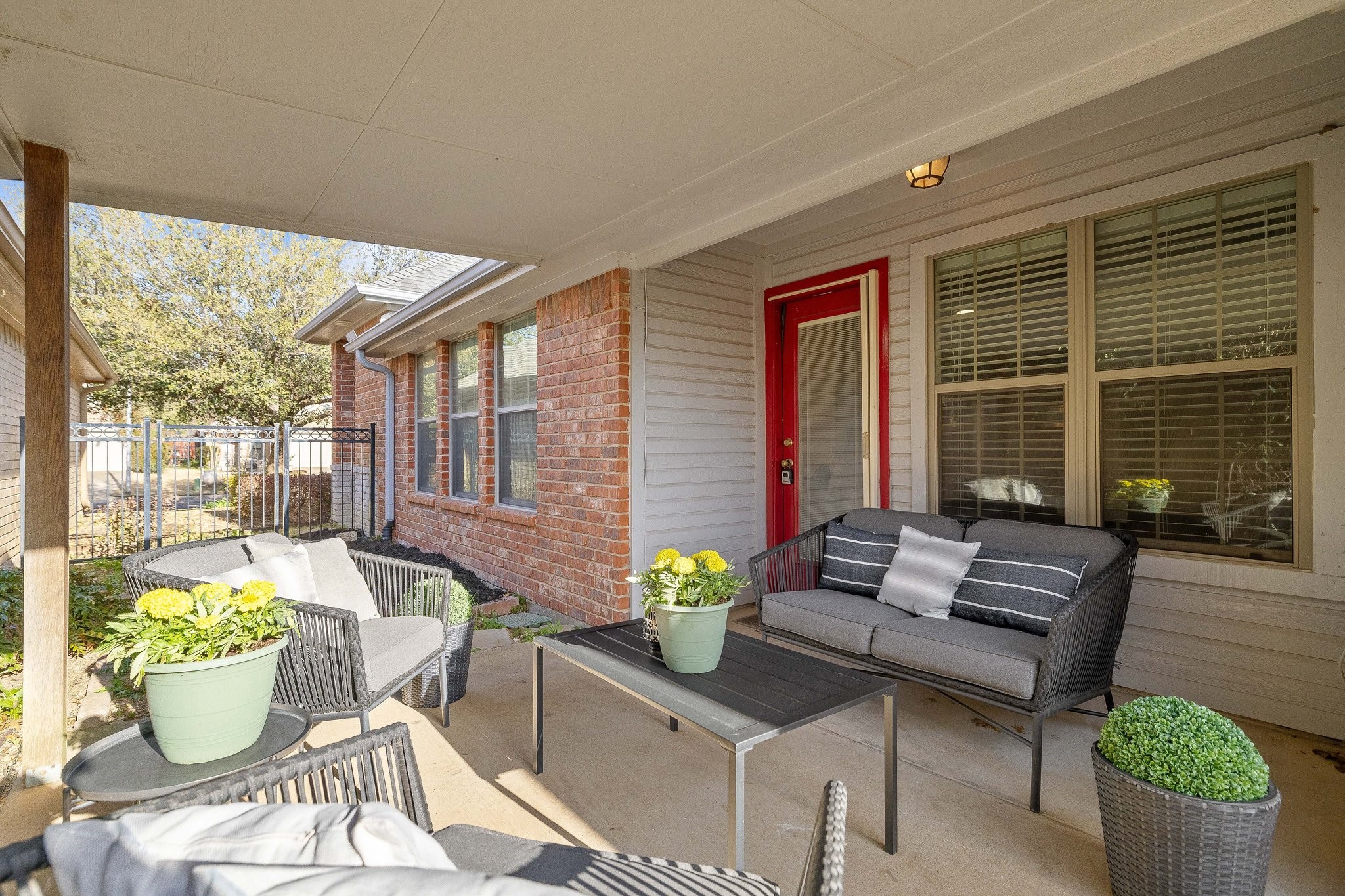 821 Claycourt Circle