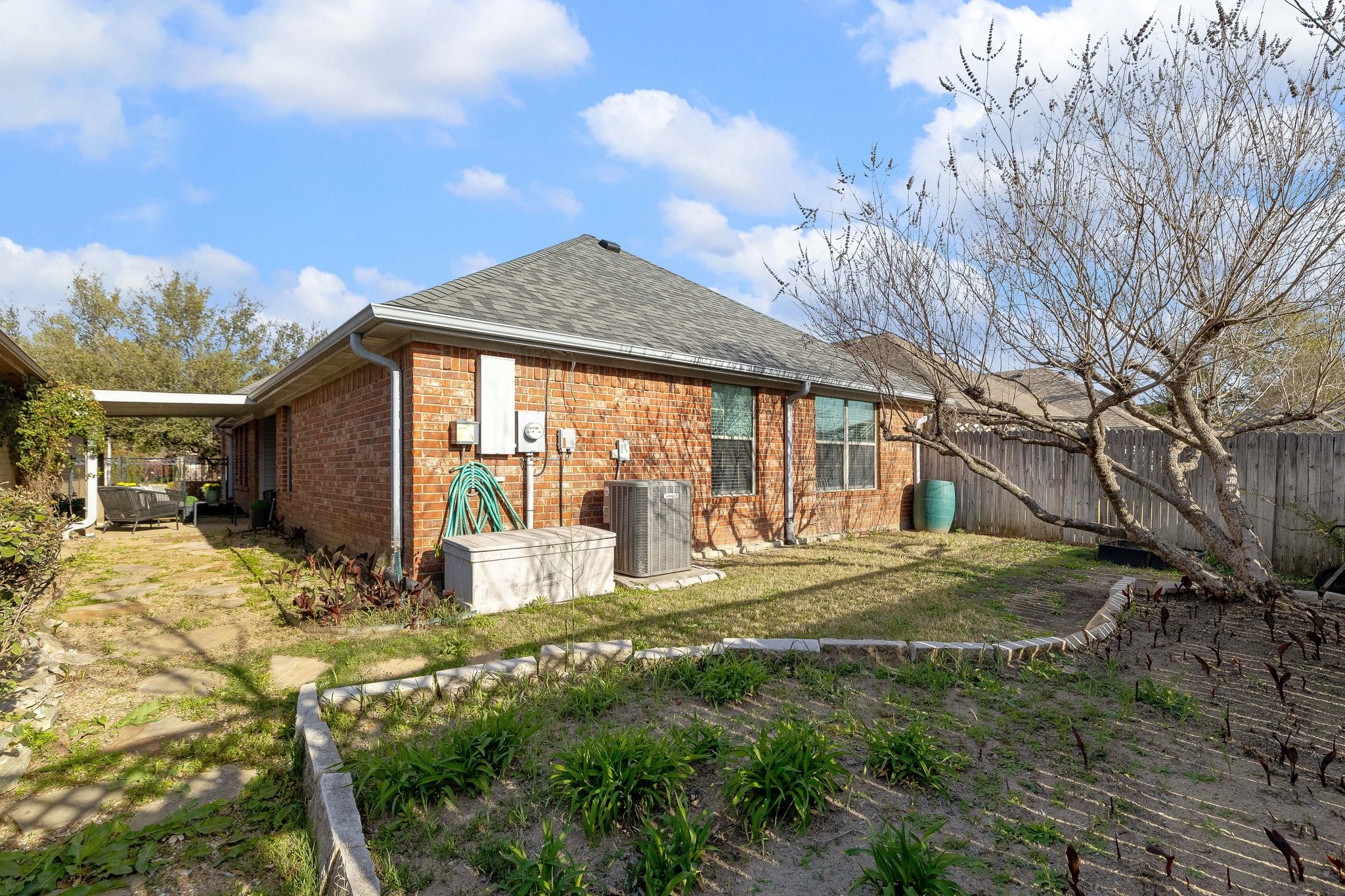 821 Claycourt Circle