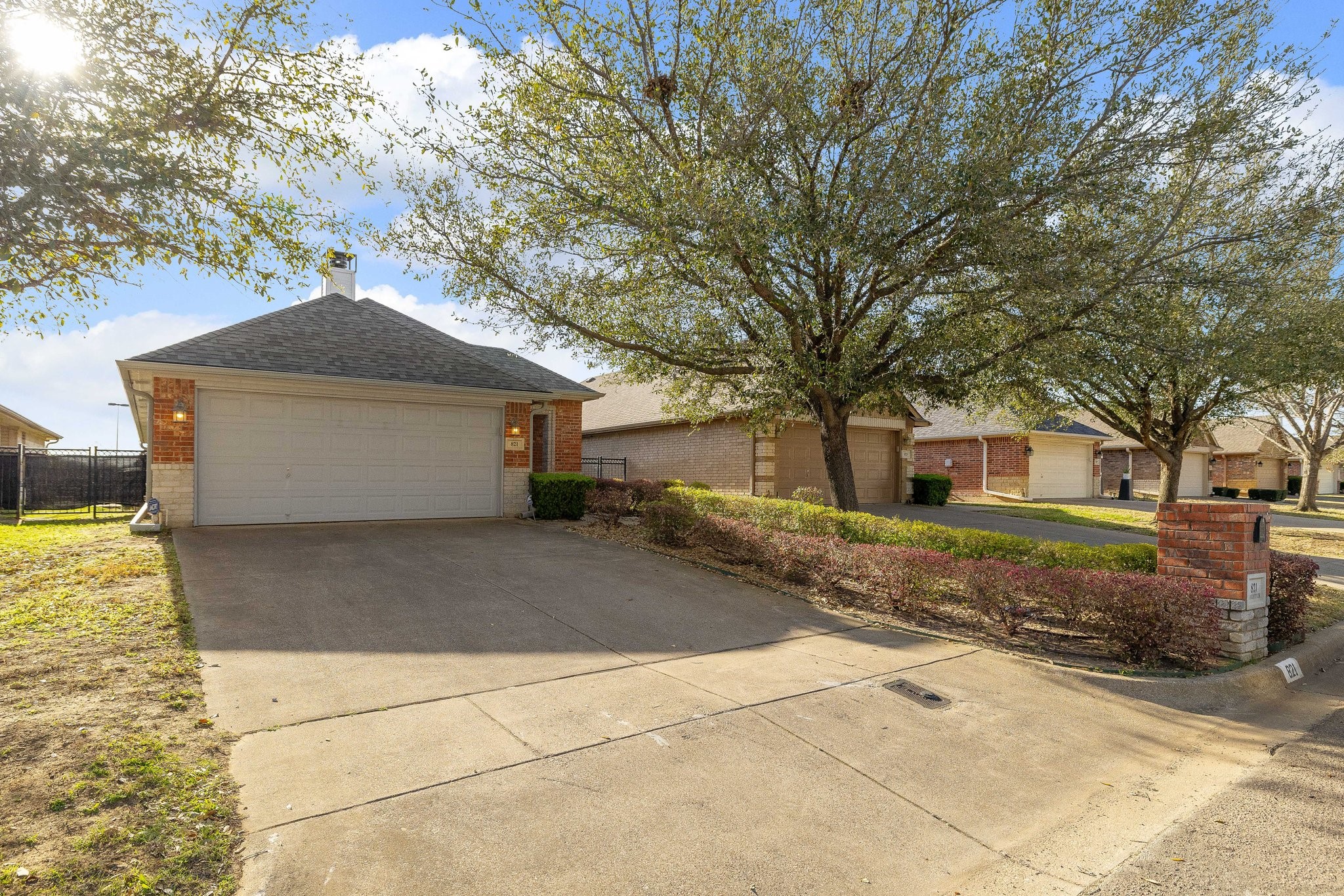 821 Claycourt Circle
