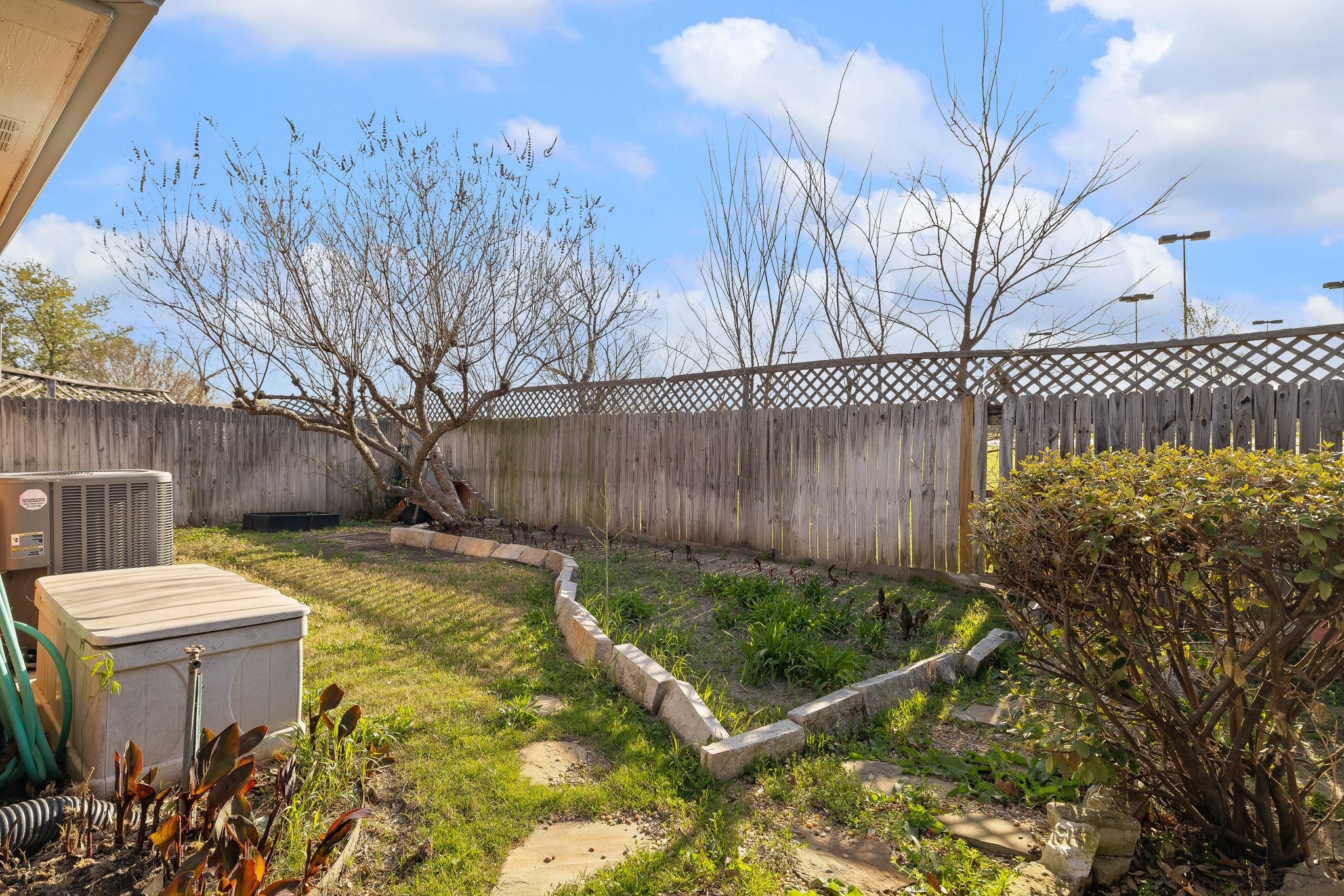 821 Claycourt Circle