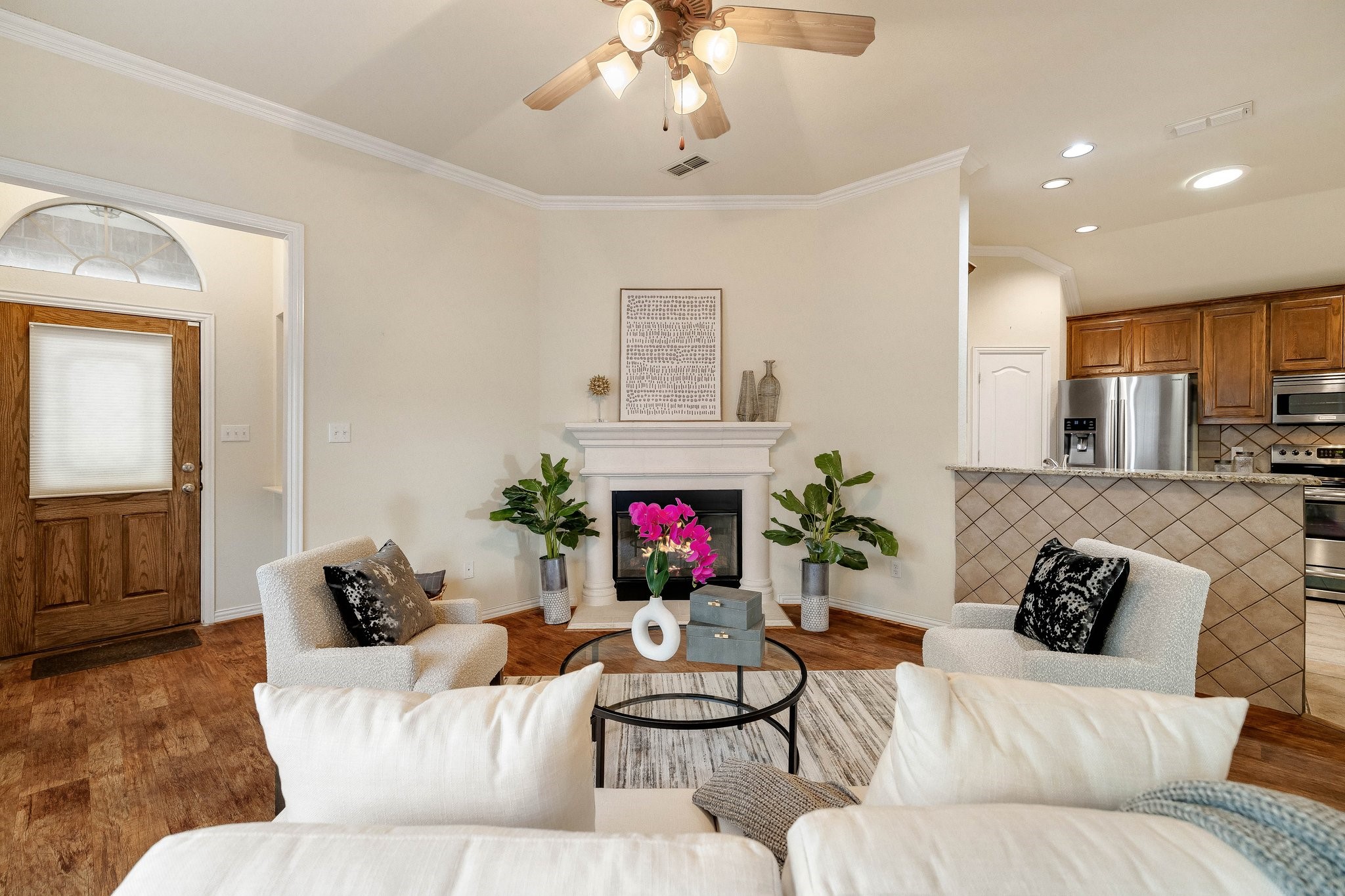 821 Claycourt Circle