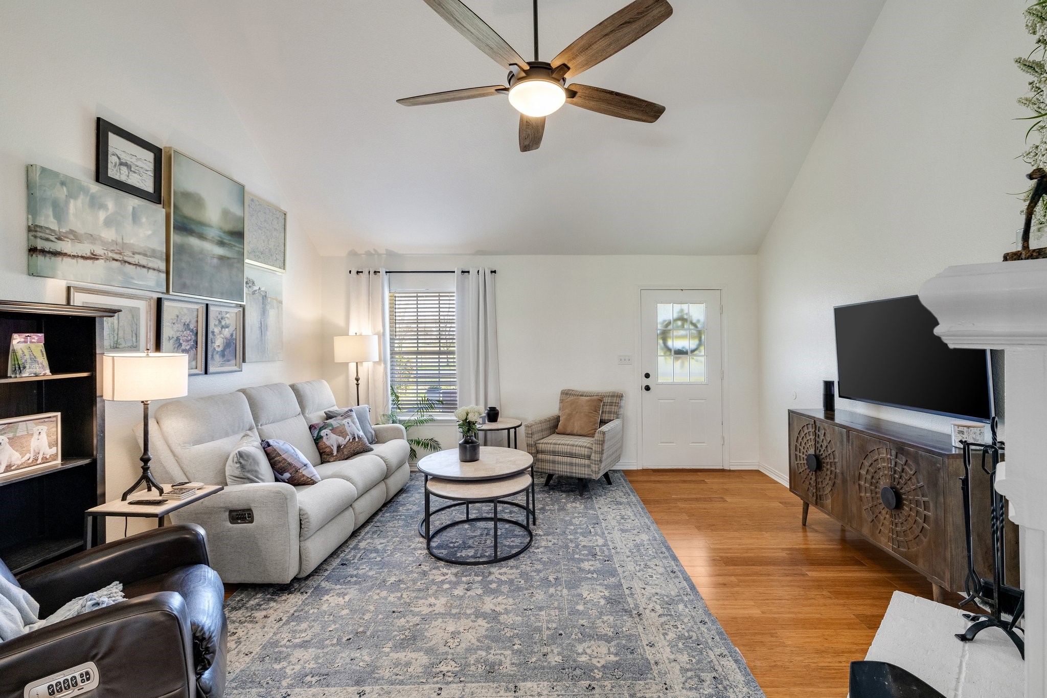 4490 Sue Ellen Drive