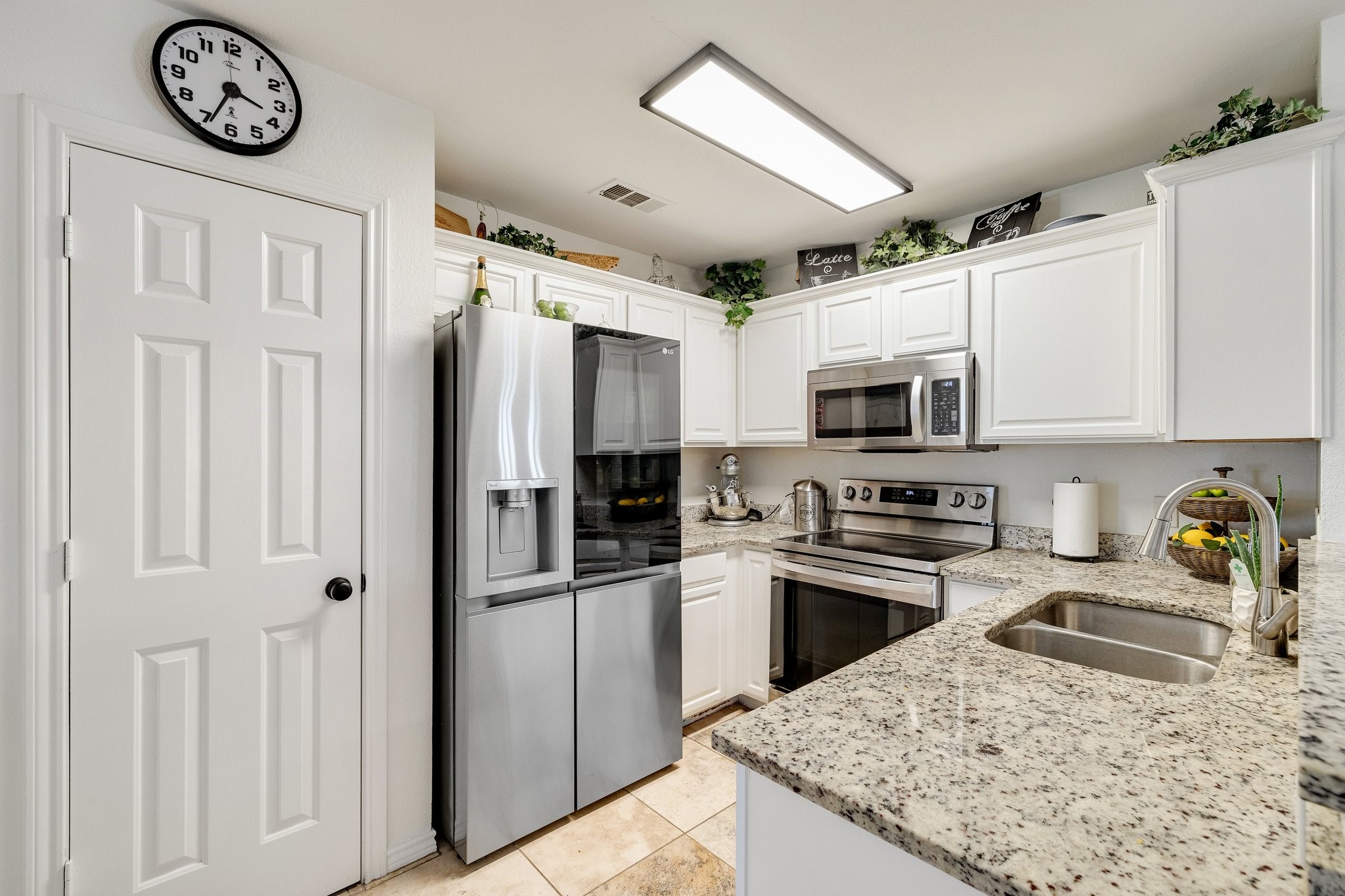 4490 Sue Ellen Drive