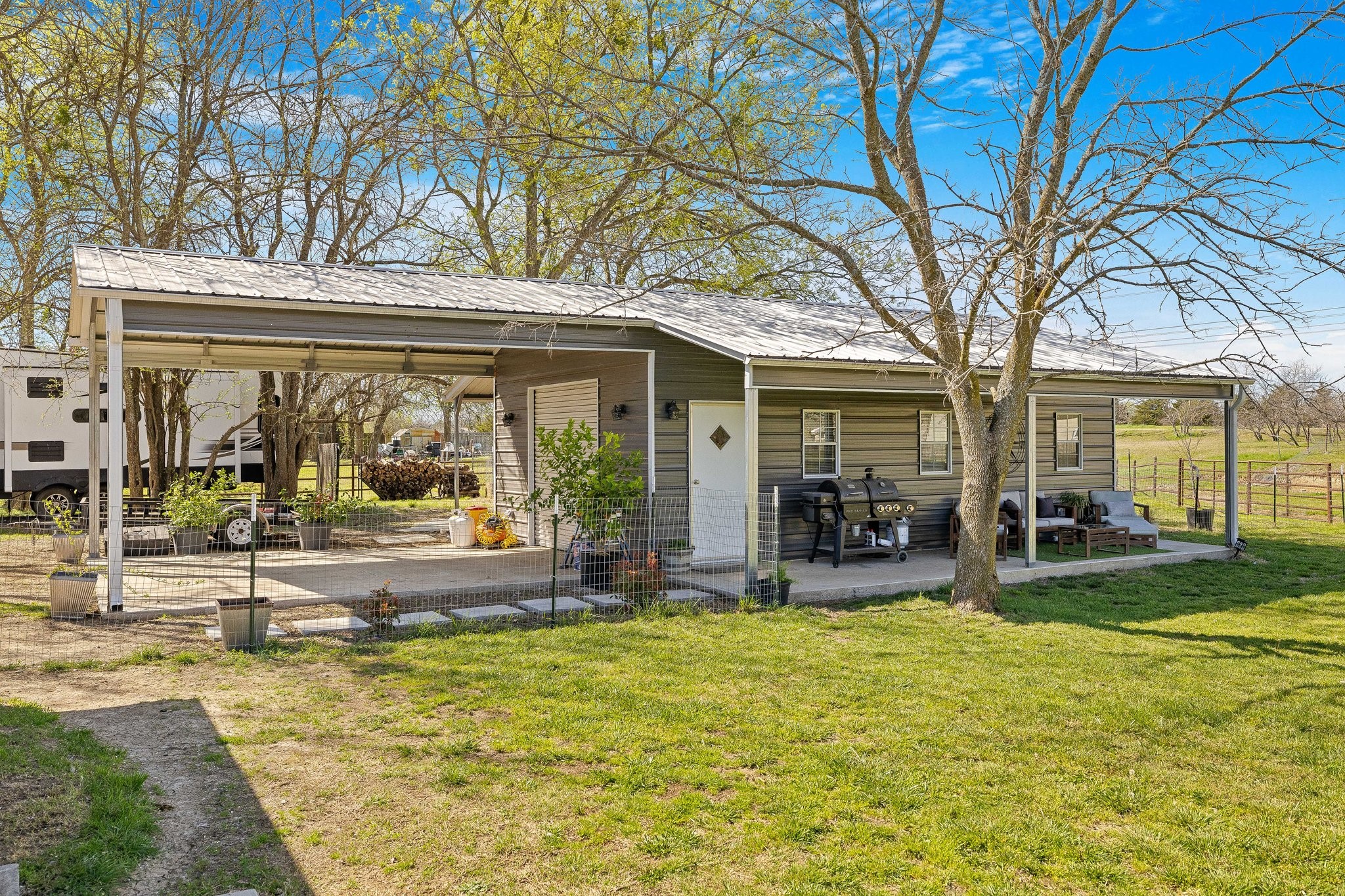 4490 Sue Ellen Drive