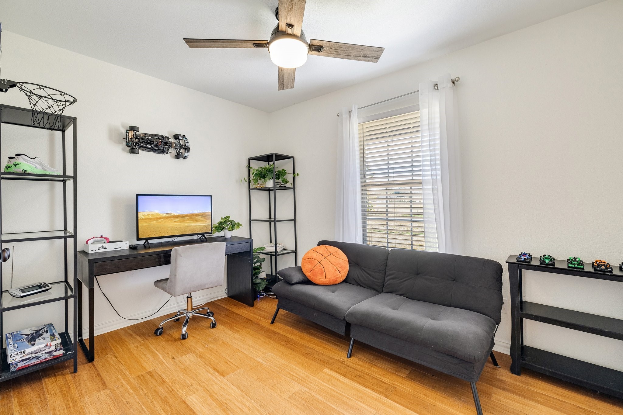 4490 Sue Ellen Drive