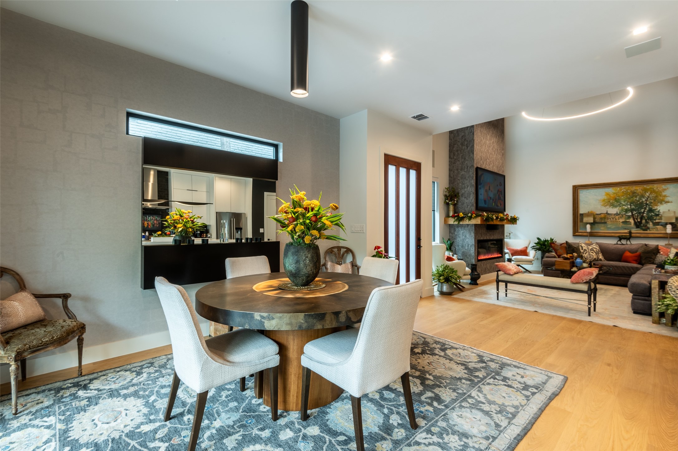 5139 Vandelia Street