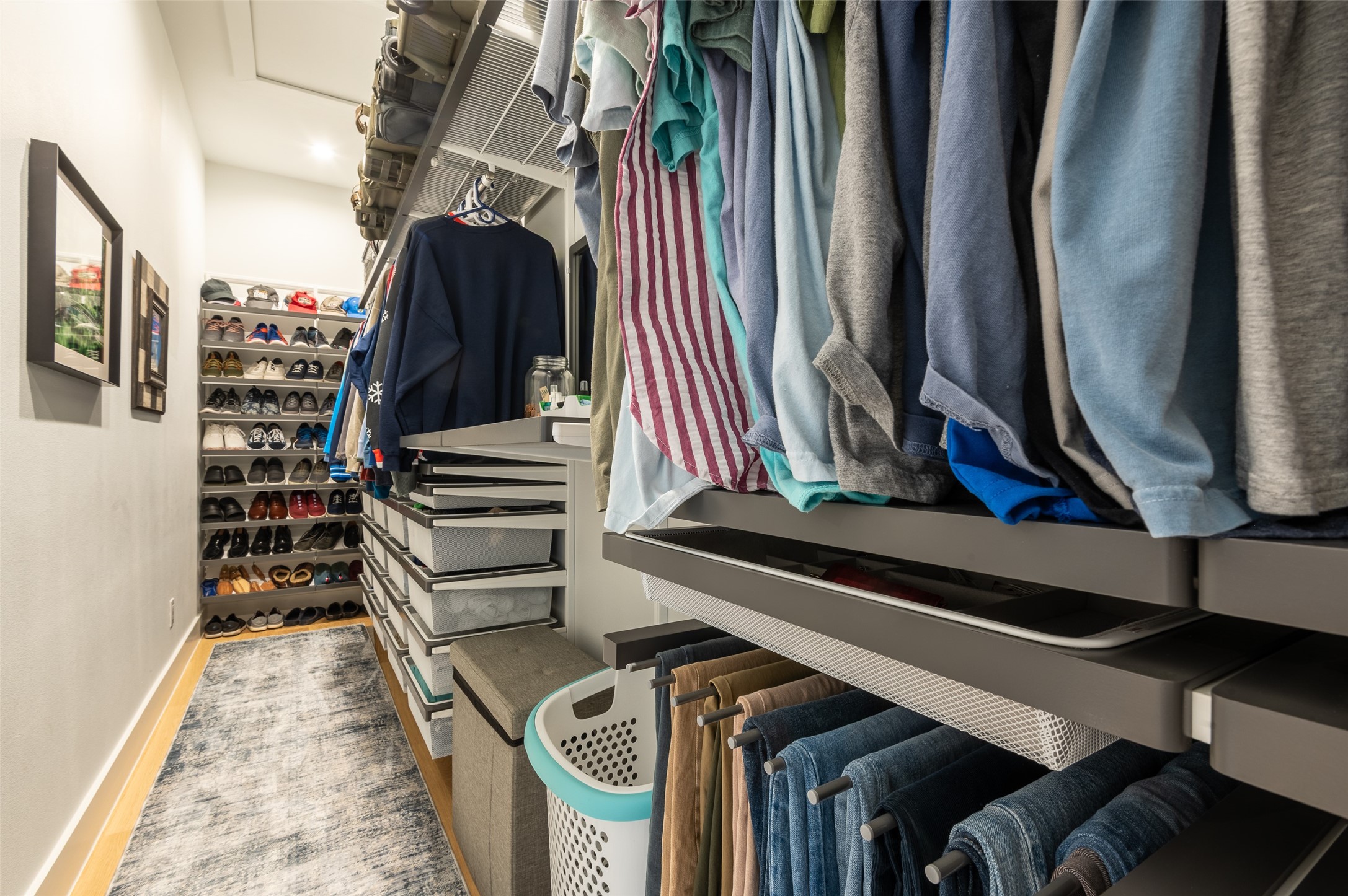 5139 Vandelia Street