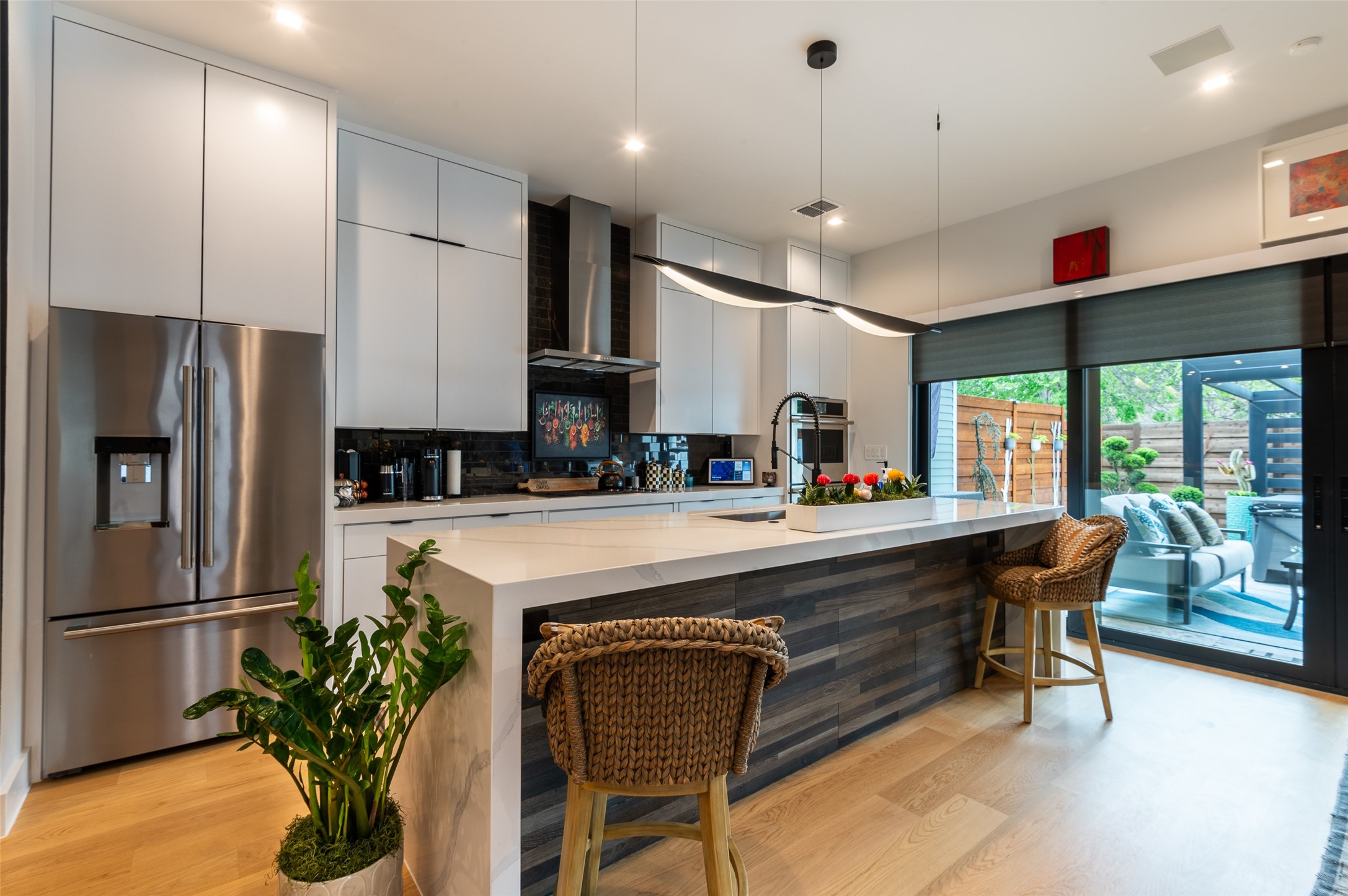 5139 Vandelia Street