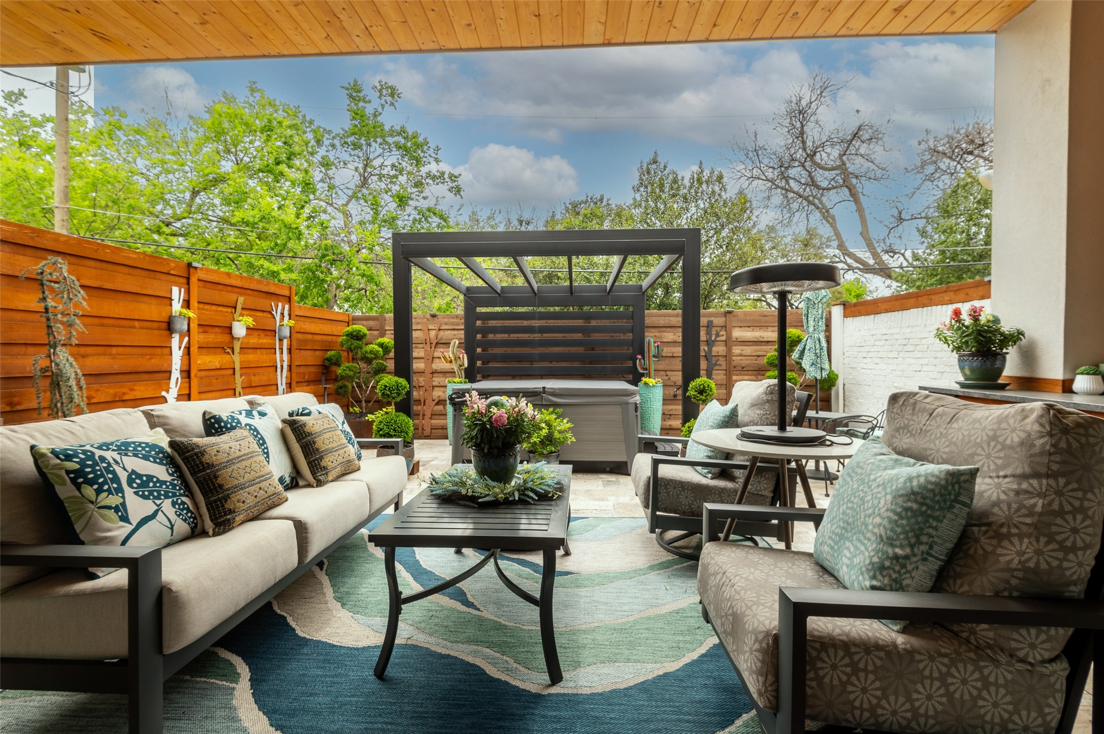 5139 Vandelia Street