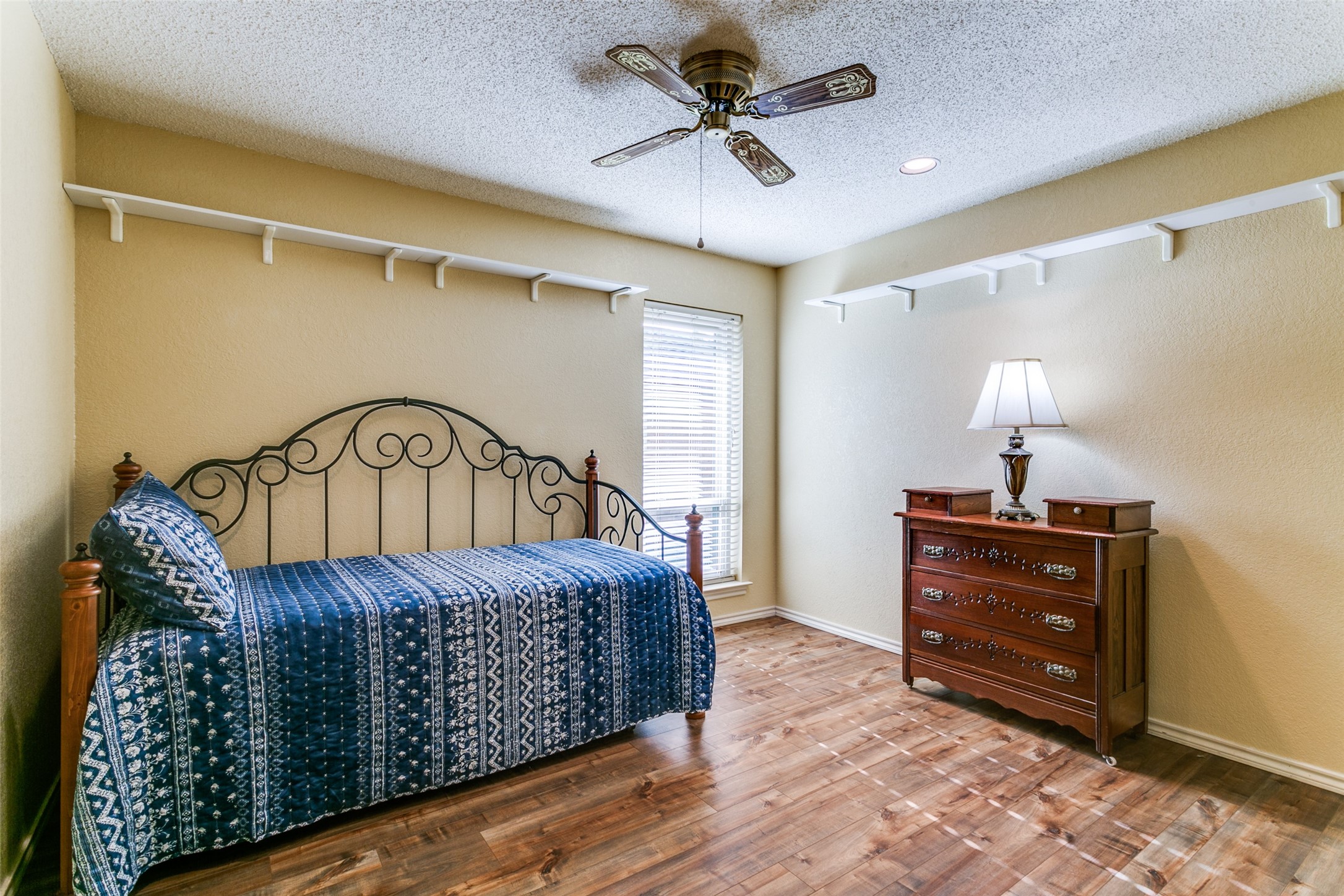 1204 Brookshire Drive