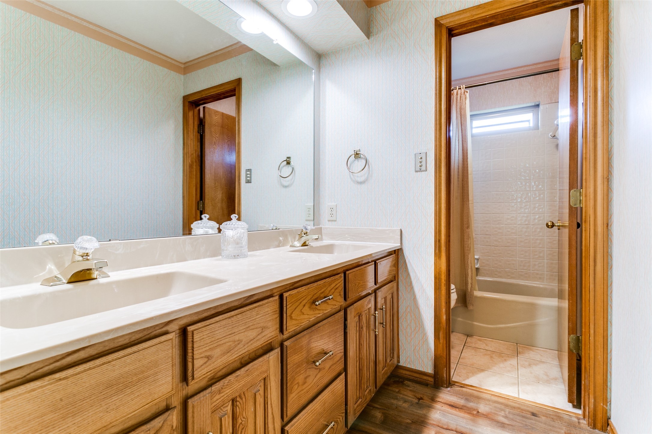 1204 Brookshire Drive