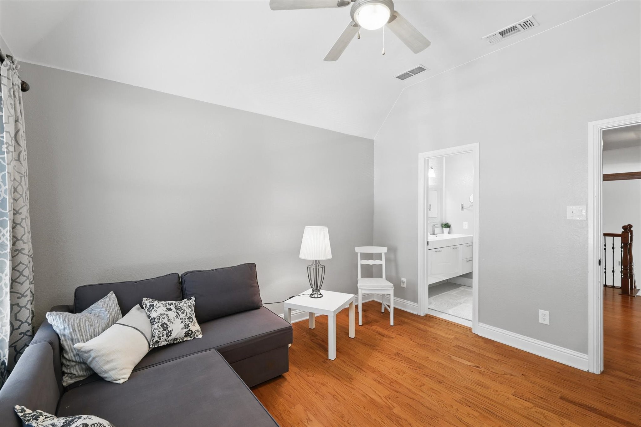49 Panorama Circle