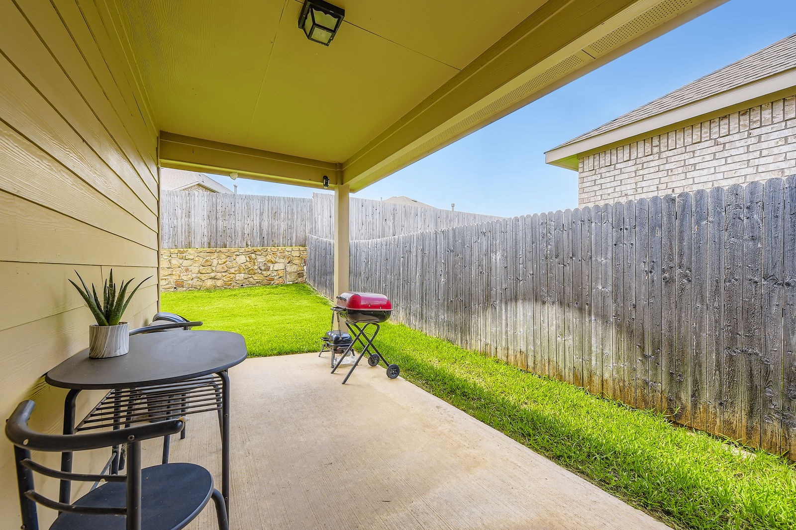 6113 TRUE VINE Road