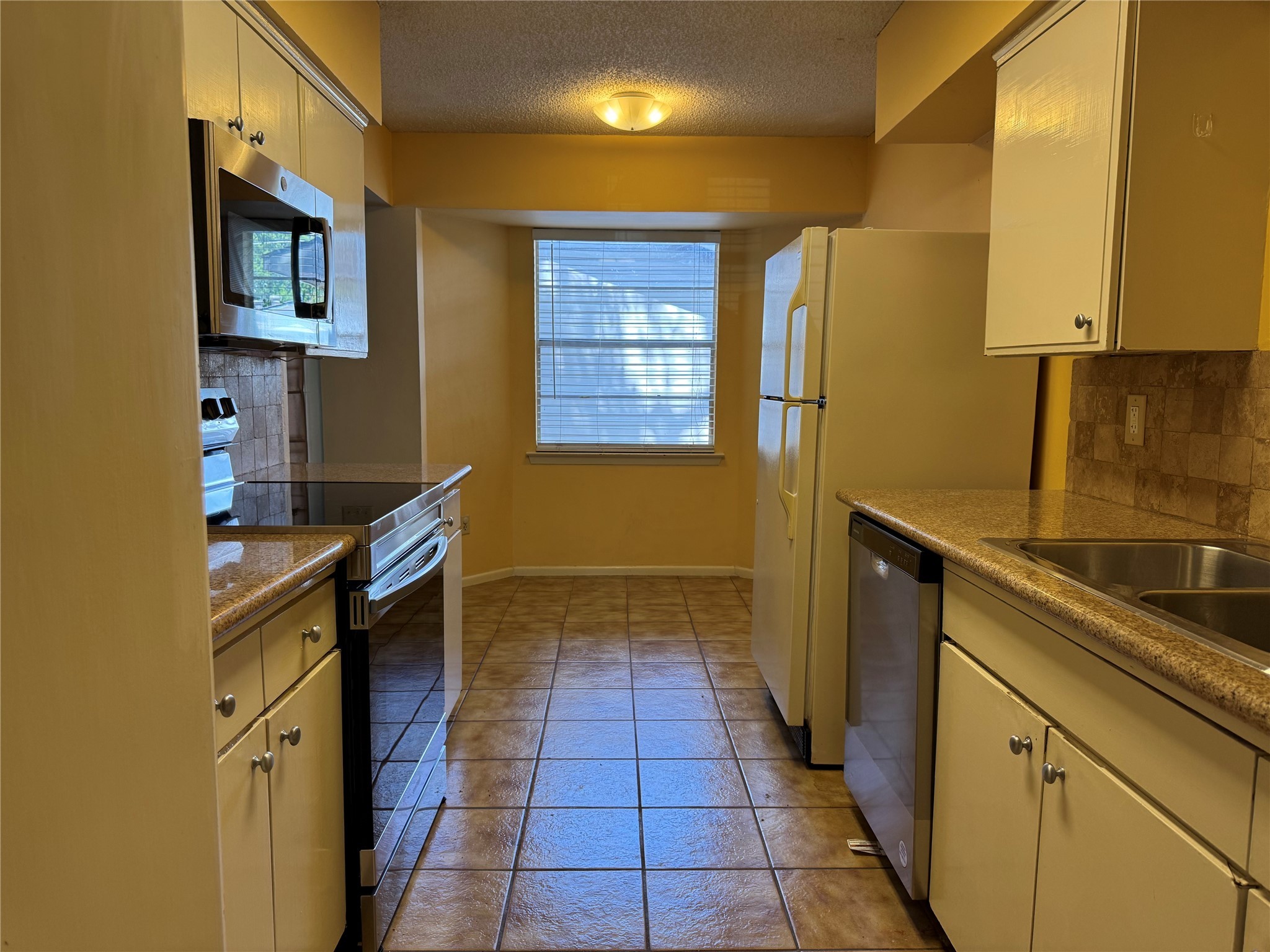 432 Sandy Trail