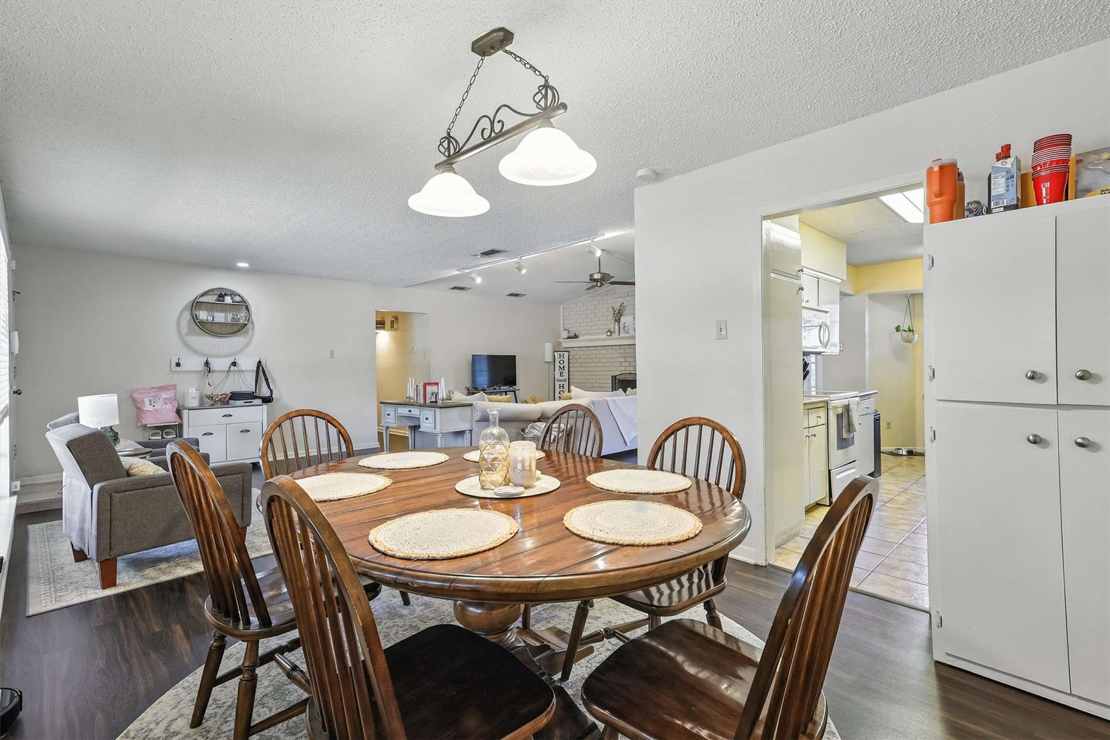 432 Sandy Trail