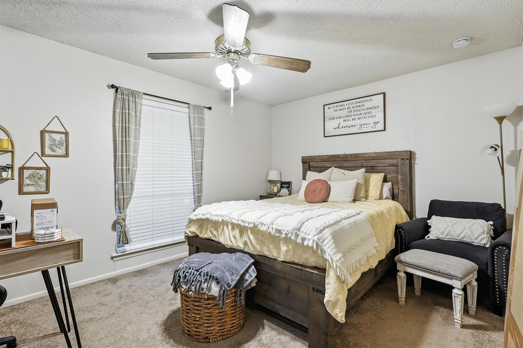 432 Sandy Trail