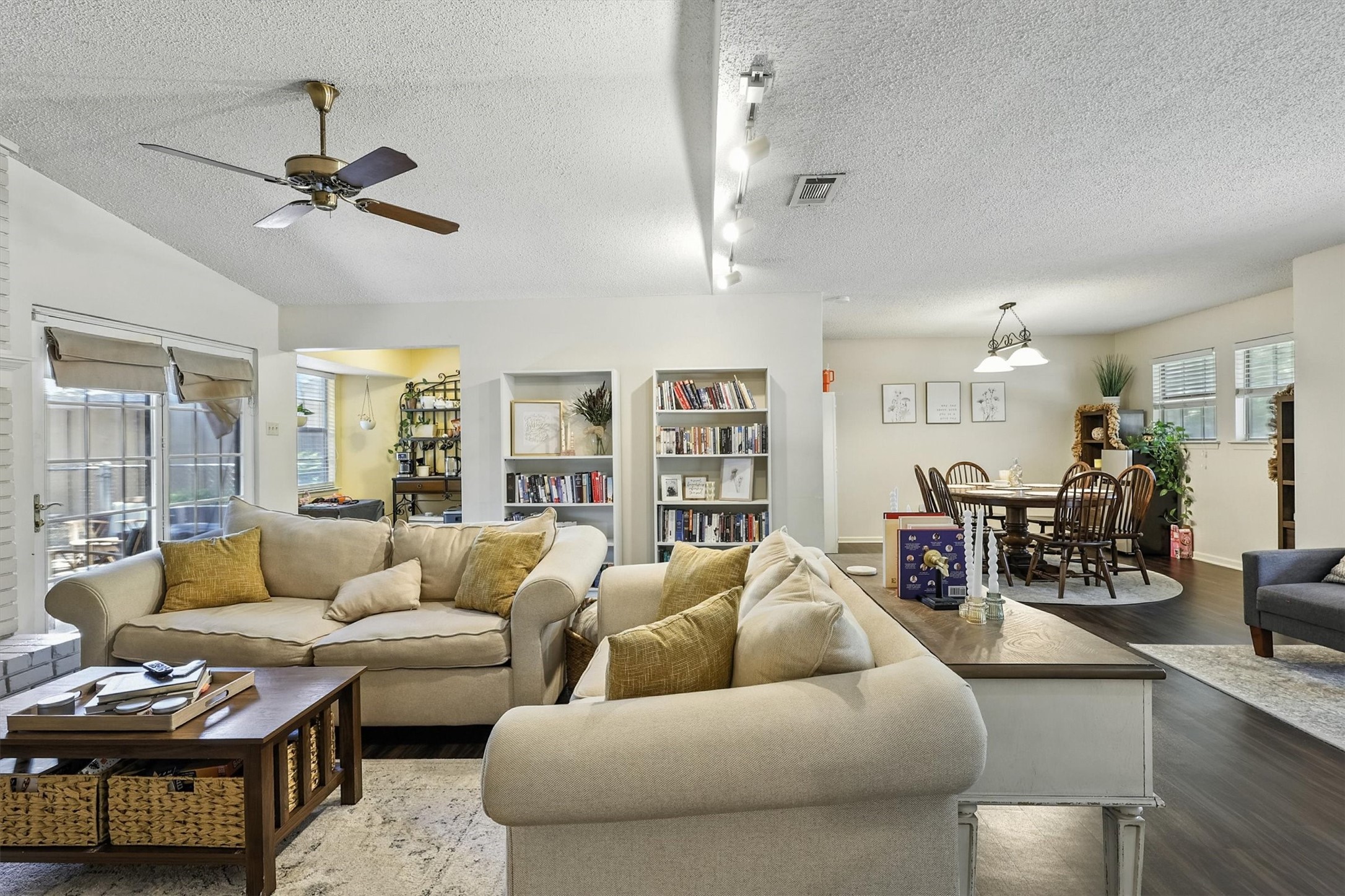 432 Sandy Trail