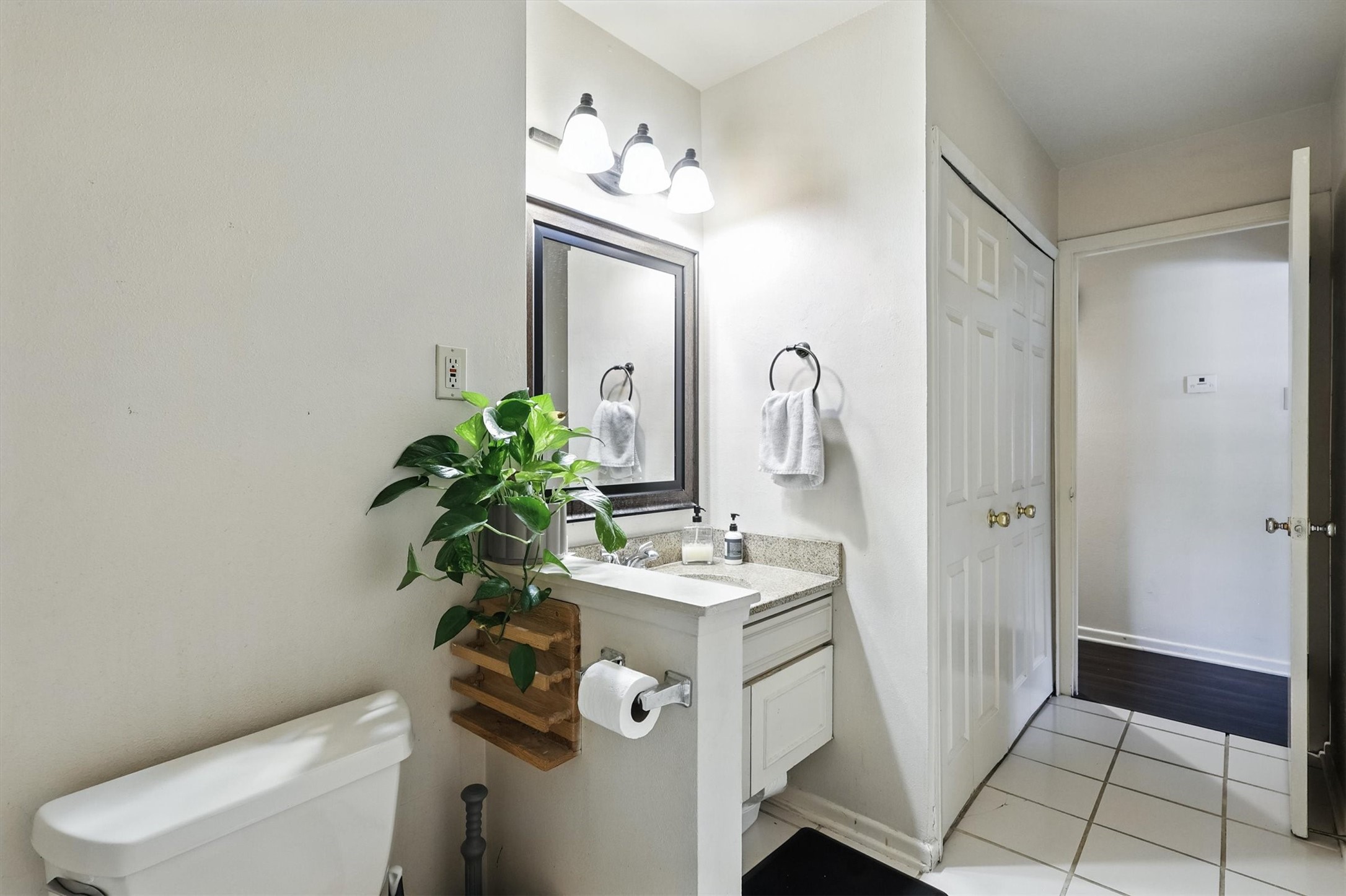 432 Sandy Trail