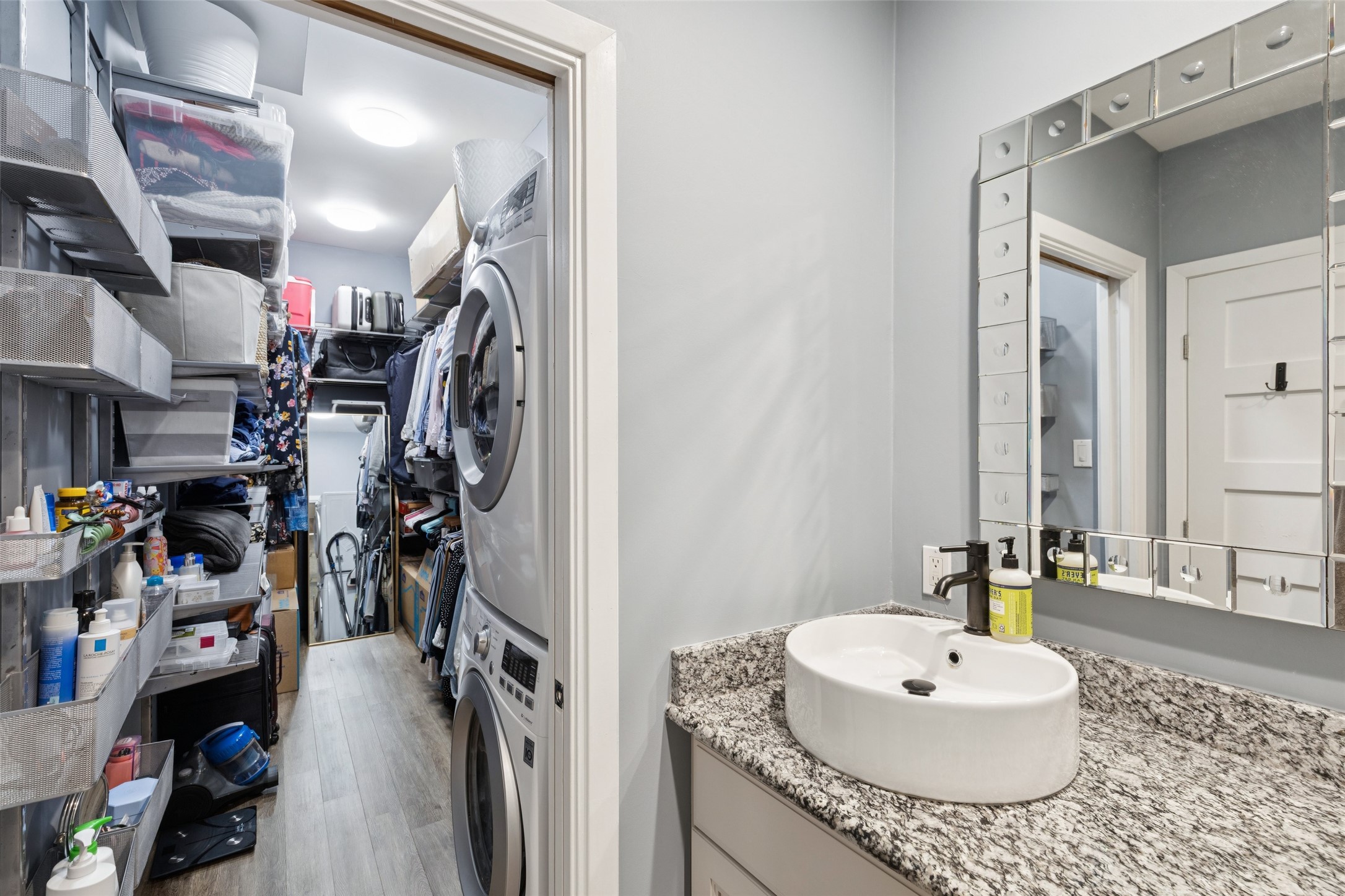 5031 Cedar Springs Road 202