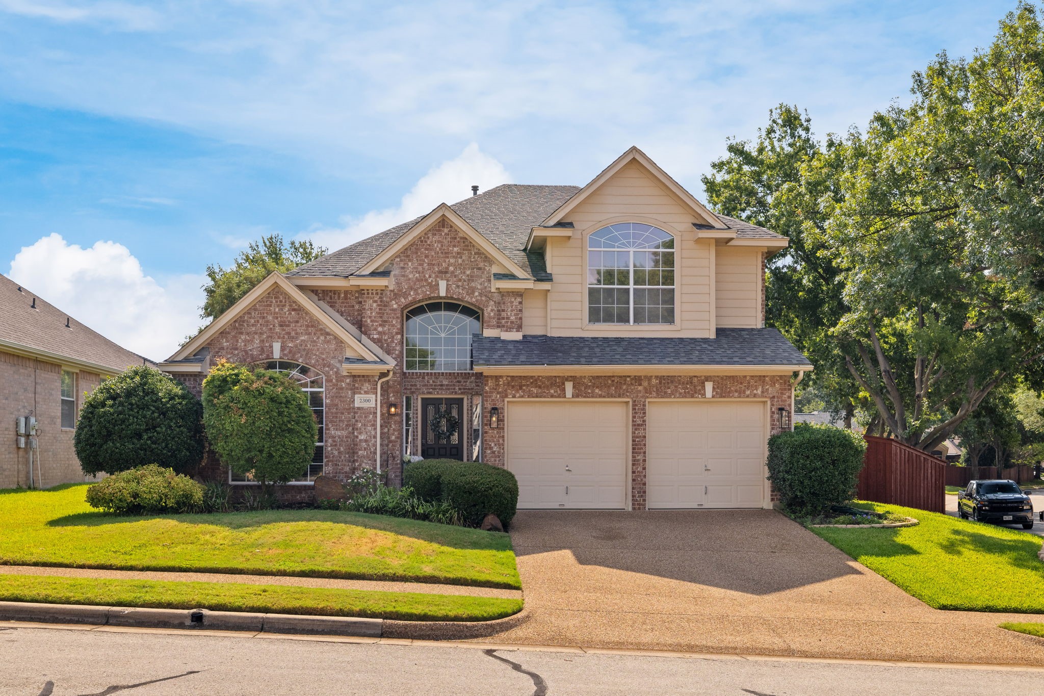 2300 Folkstone Way