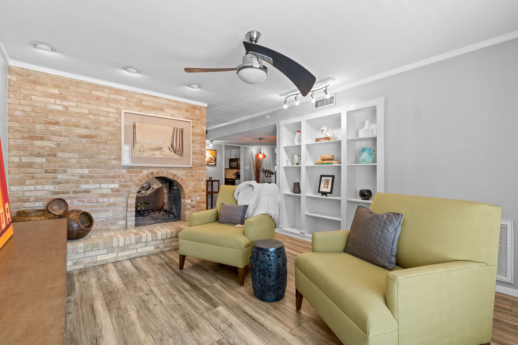 5924 Birchbrook Drive 210