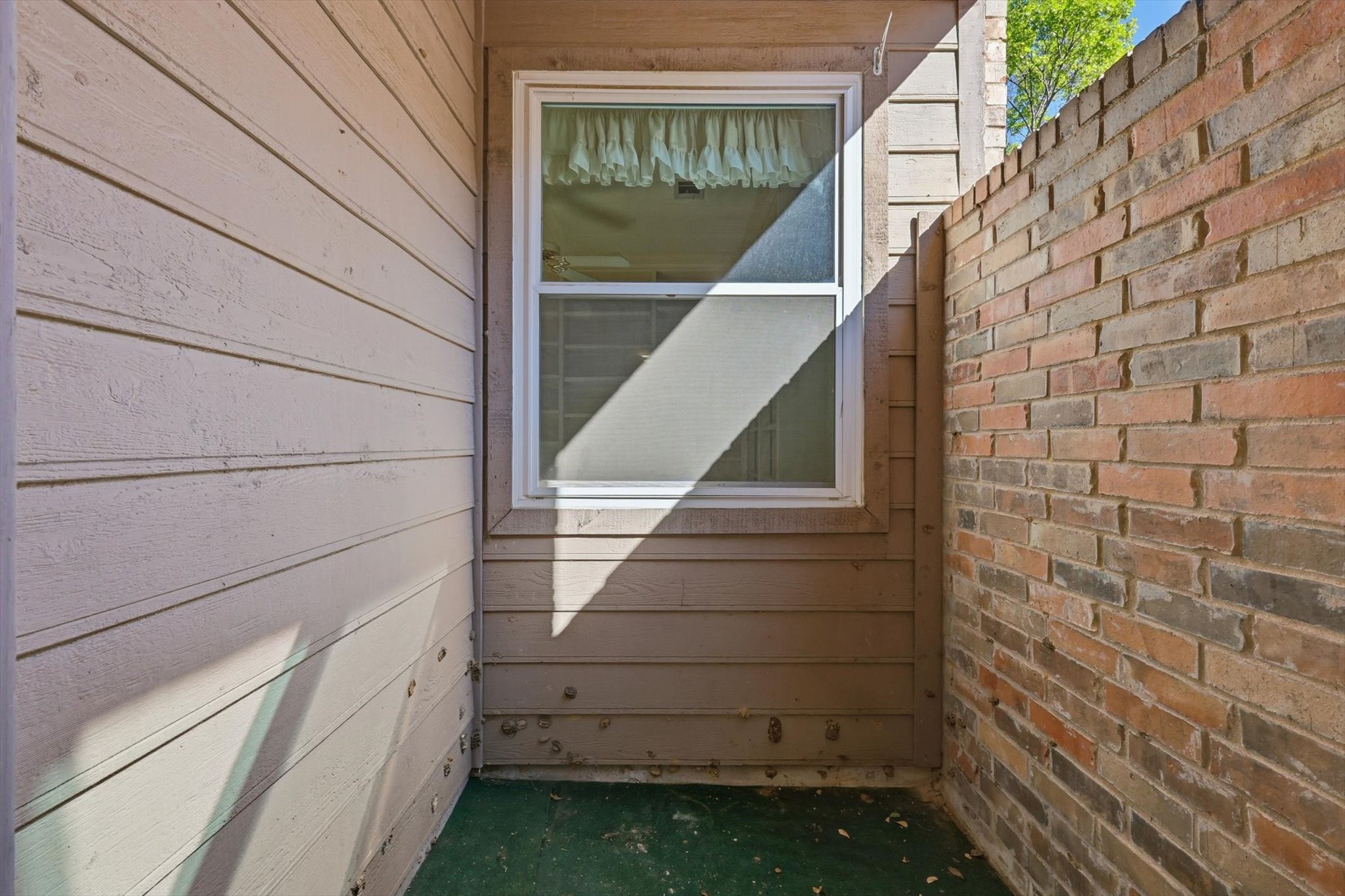 4112 Colony View Lane