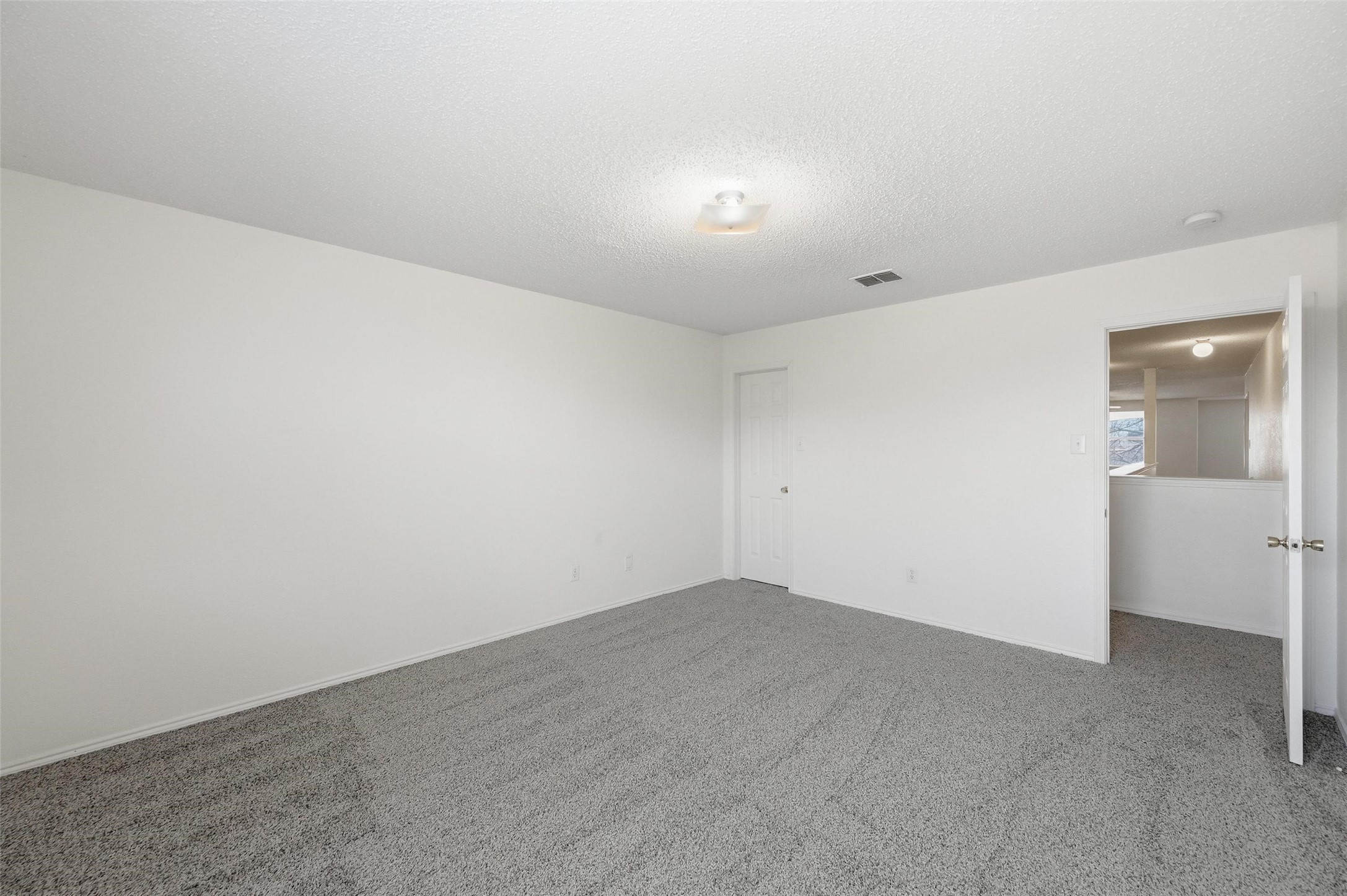 2215 Coyote Trail