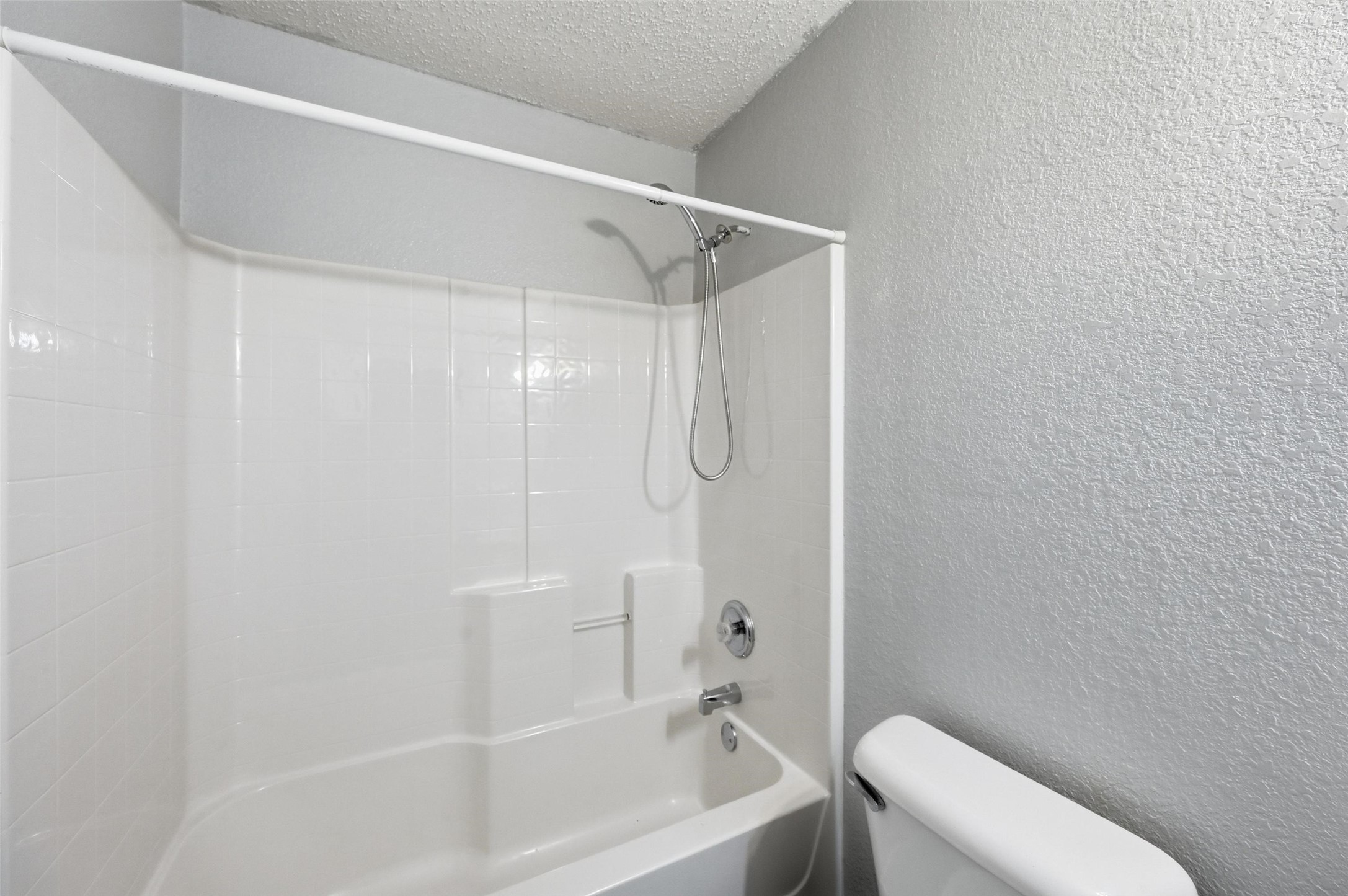 2215 Coyote Trail