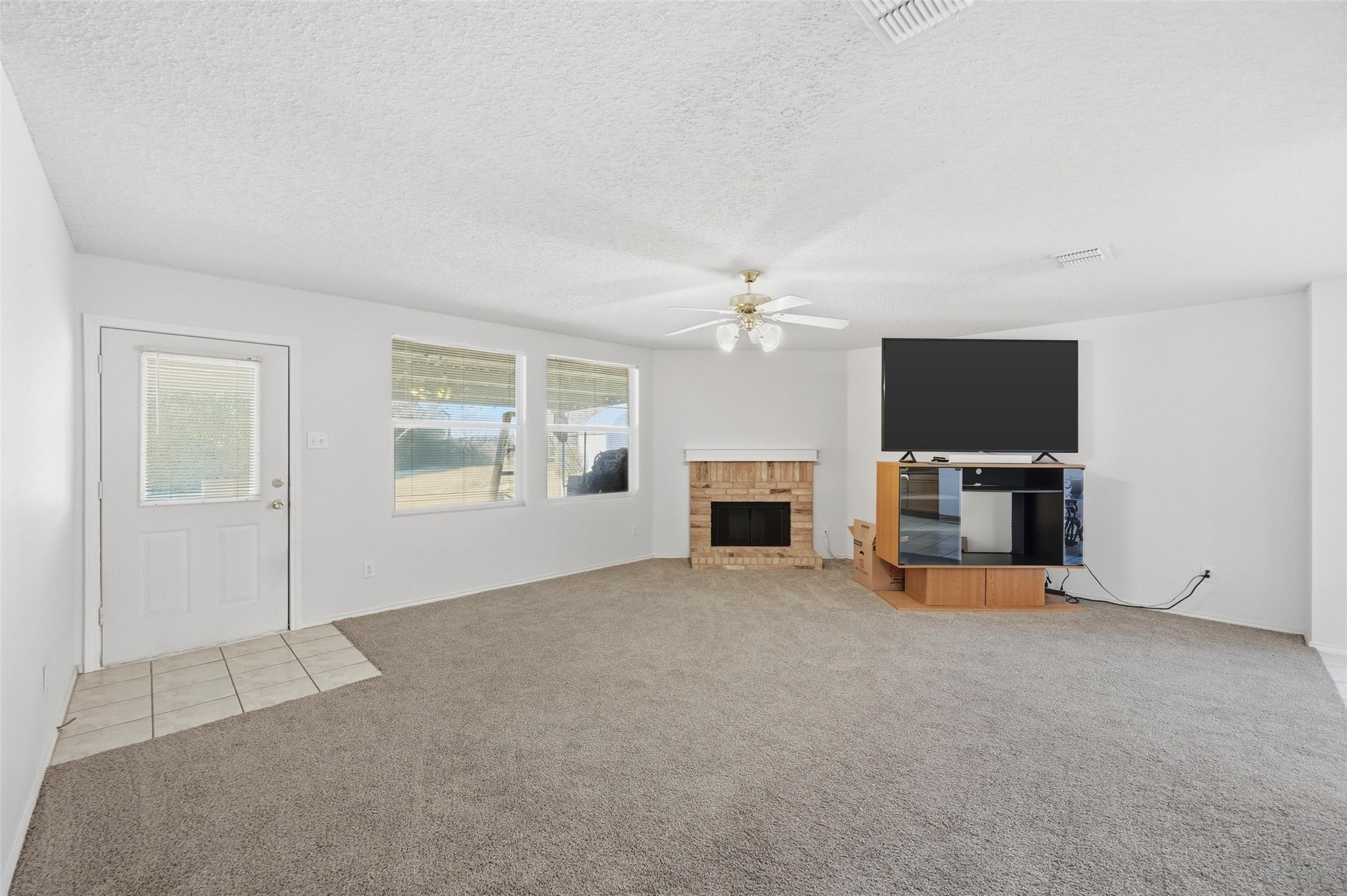 2215 Coyote Trail