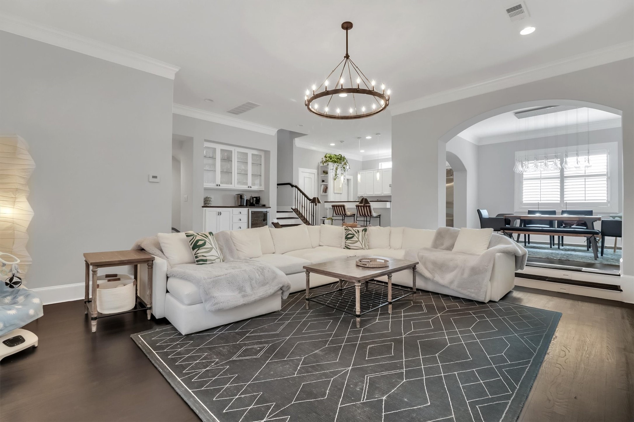 4330 Gilbert Avenue C