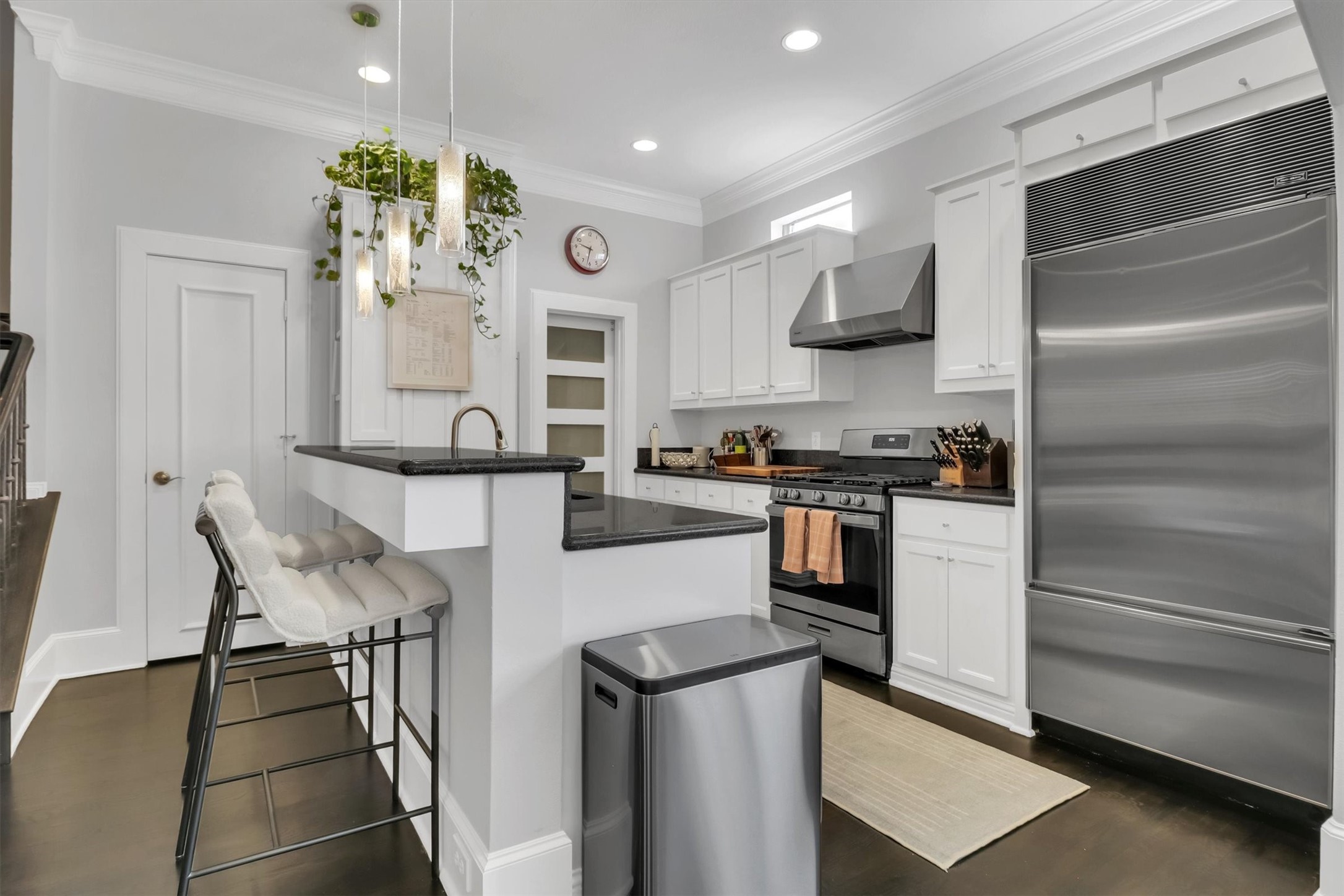 4330 Gilbert Avenue C