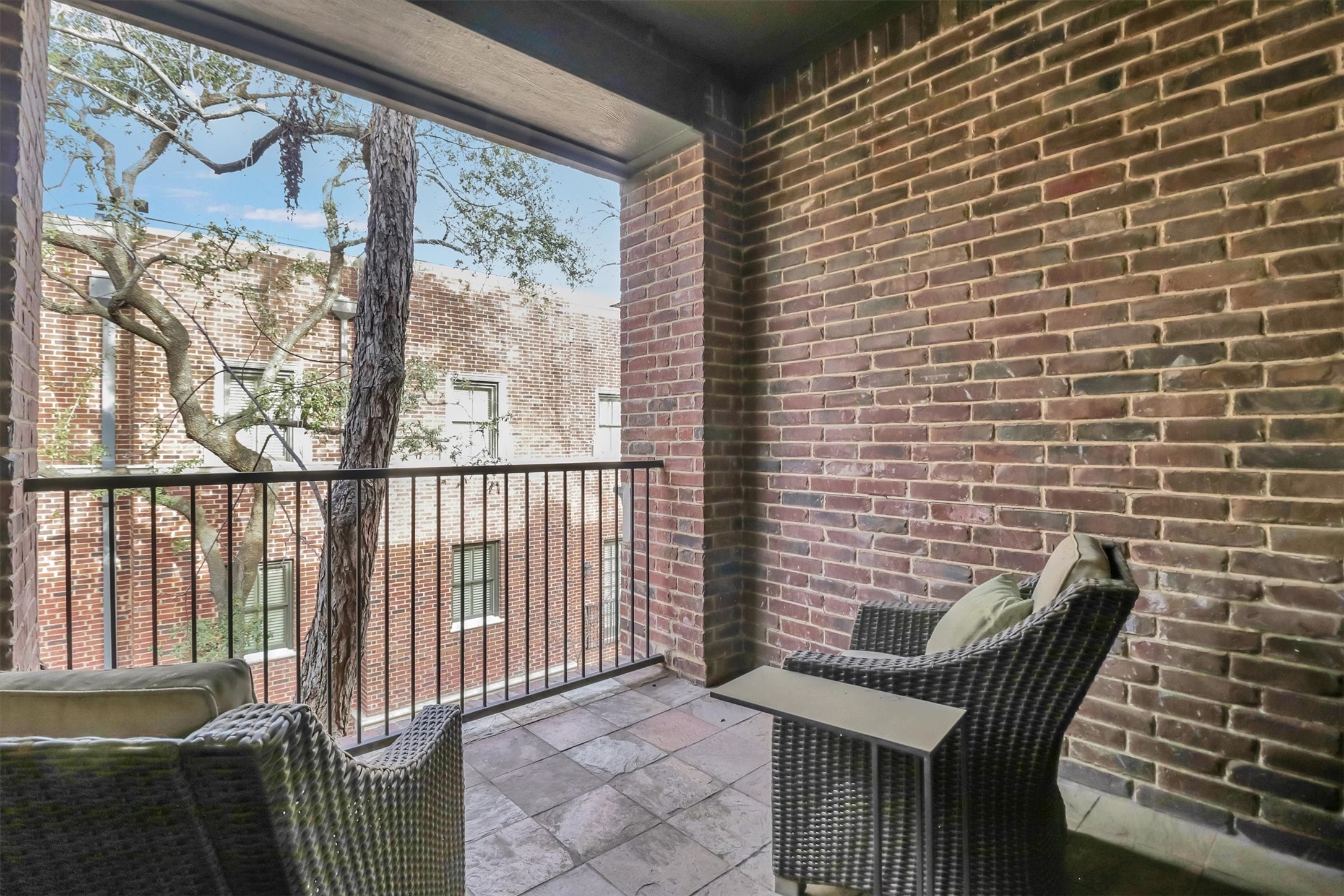 4330 Gilbert Avenue C