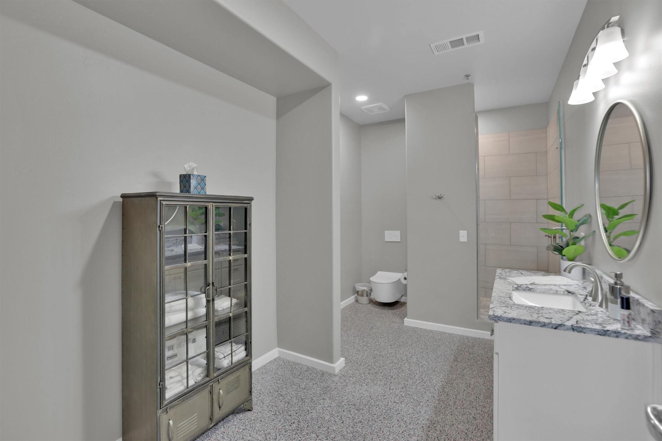 3575 Lone Star Circle 1004