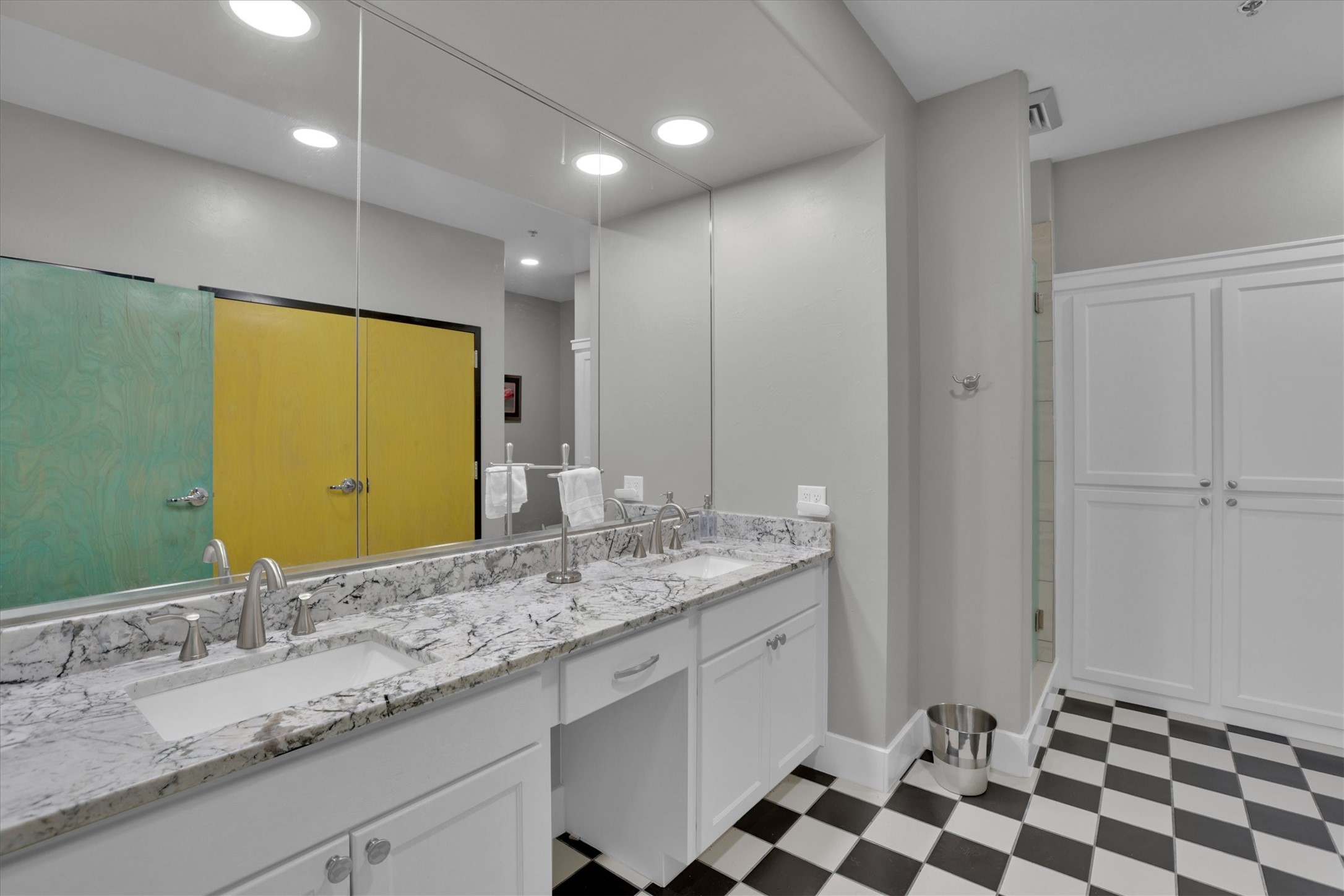 3575 Lone Star Circle 1004