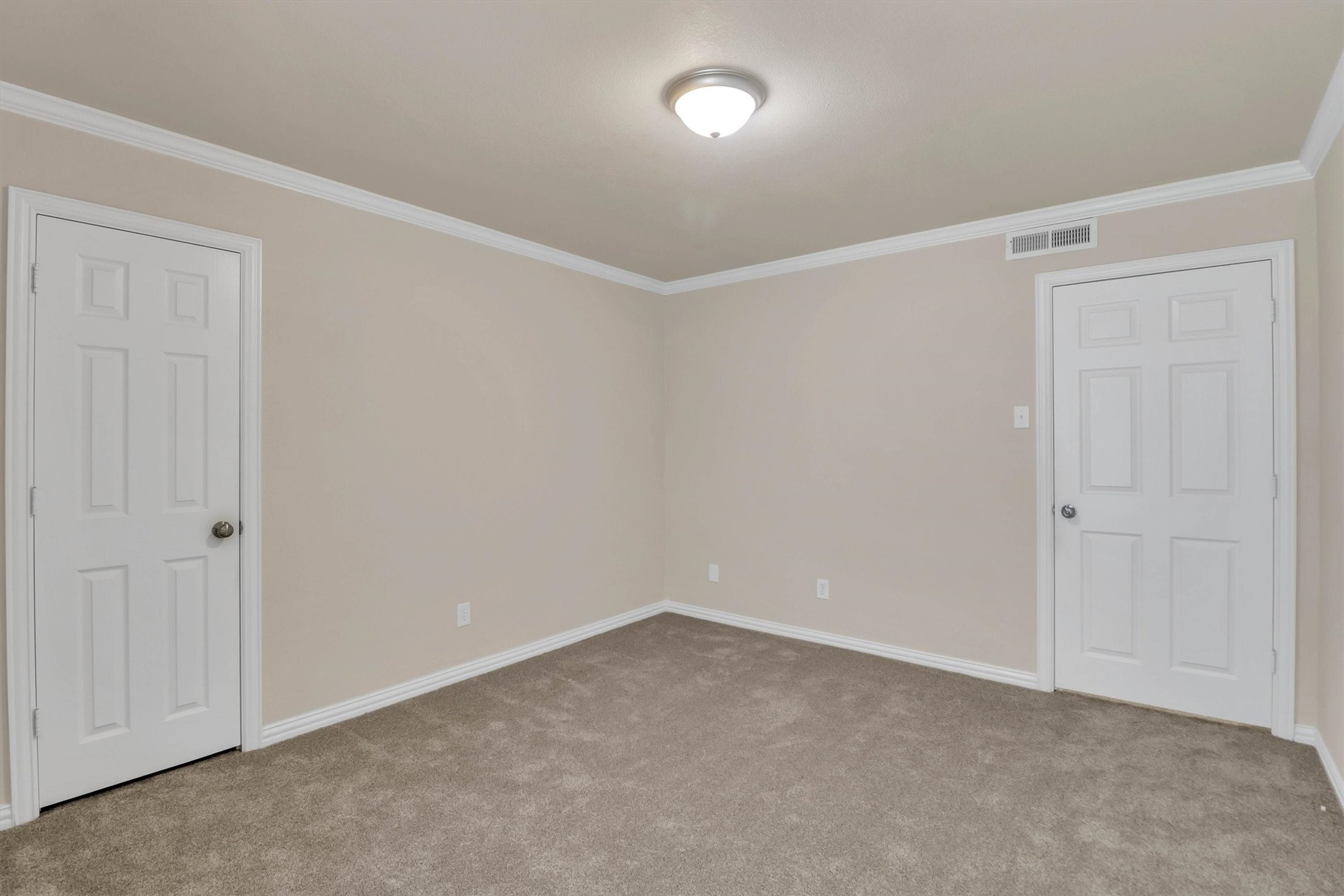 2702 Douglas Avenue 125