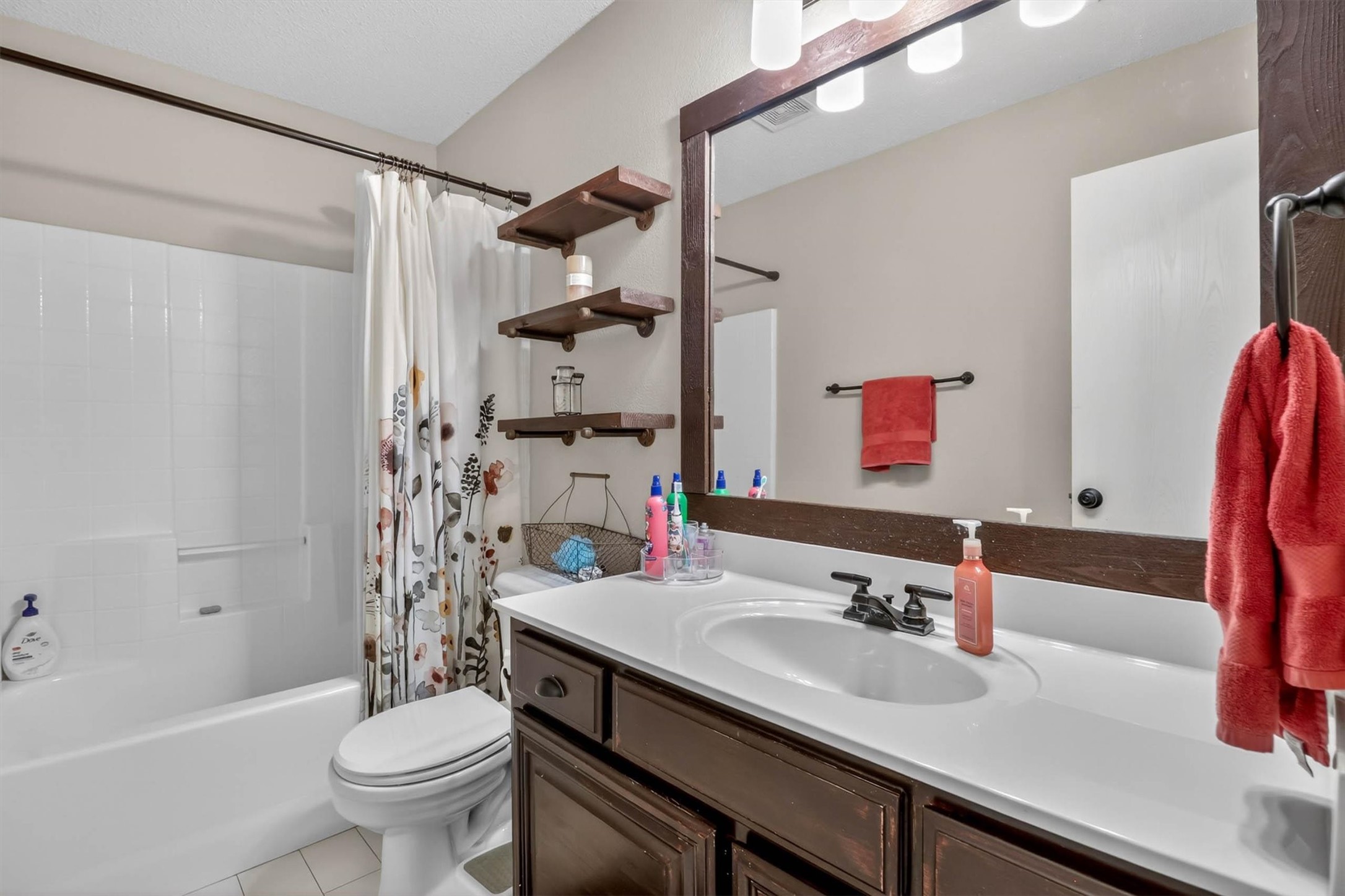 7926 Rattlers Court